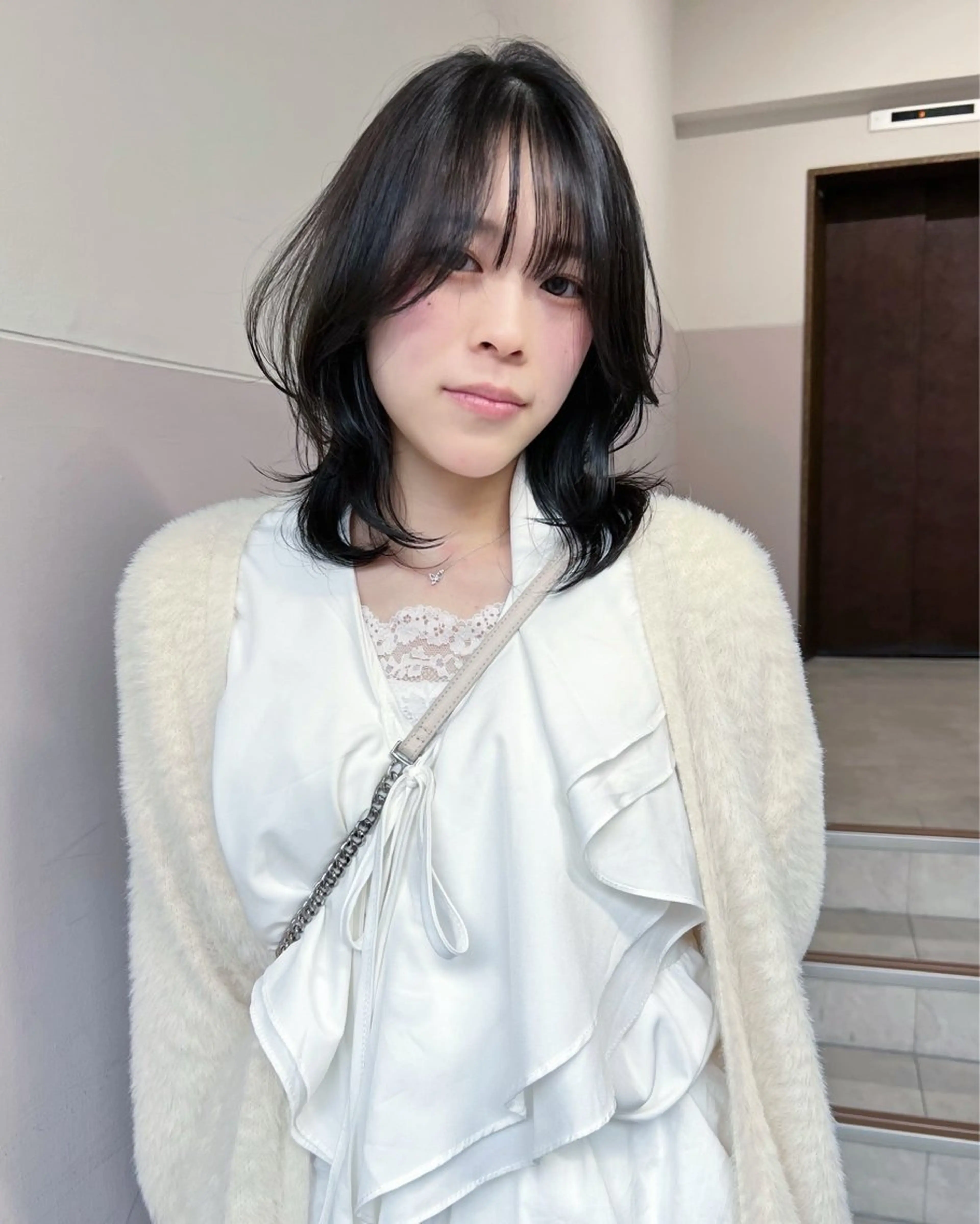 ミディアム カラー ハッシュカット カット ヘアカラー 樫原裕二/レイヤー カット/透明感カラーのヘアスタイル