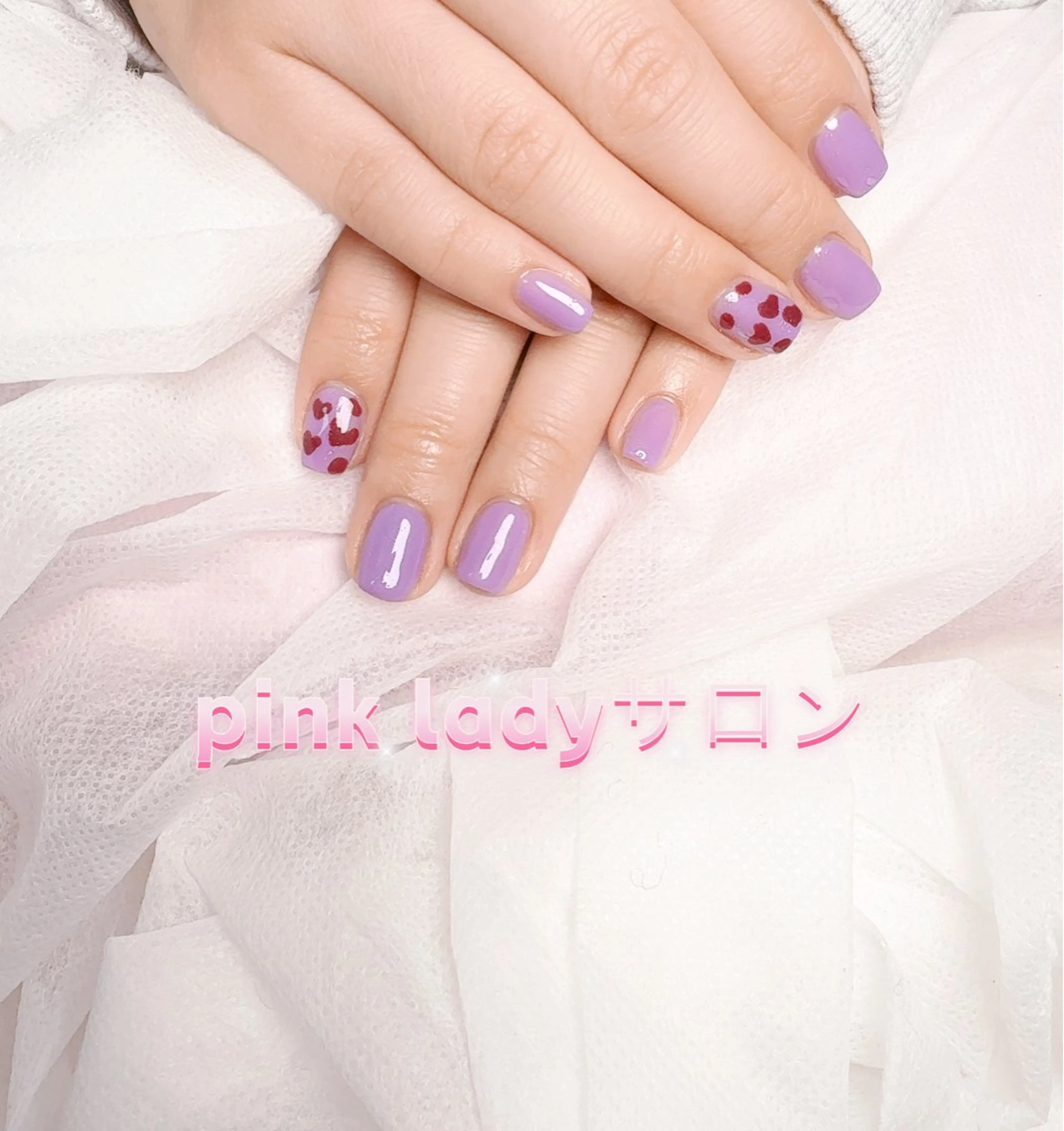 ネイル pink ladyサロン所属・べ にのネイルデザイン