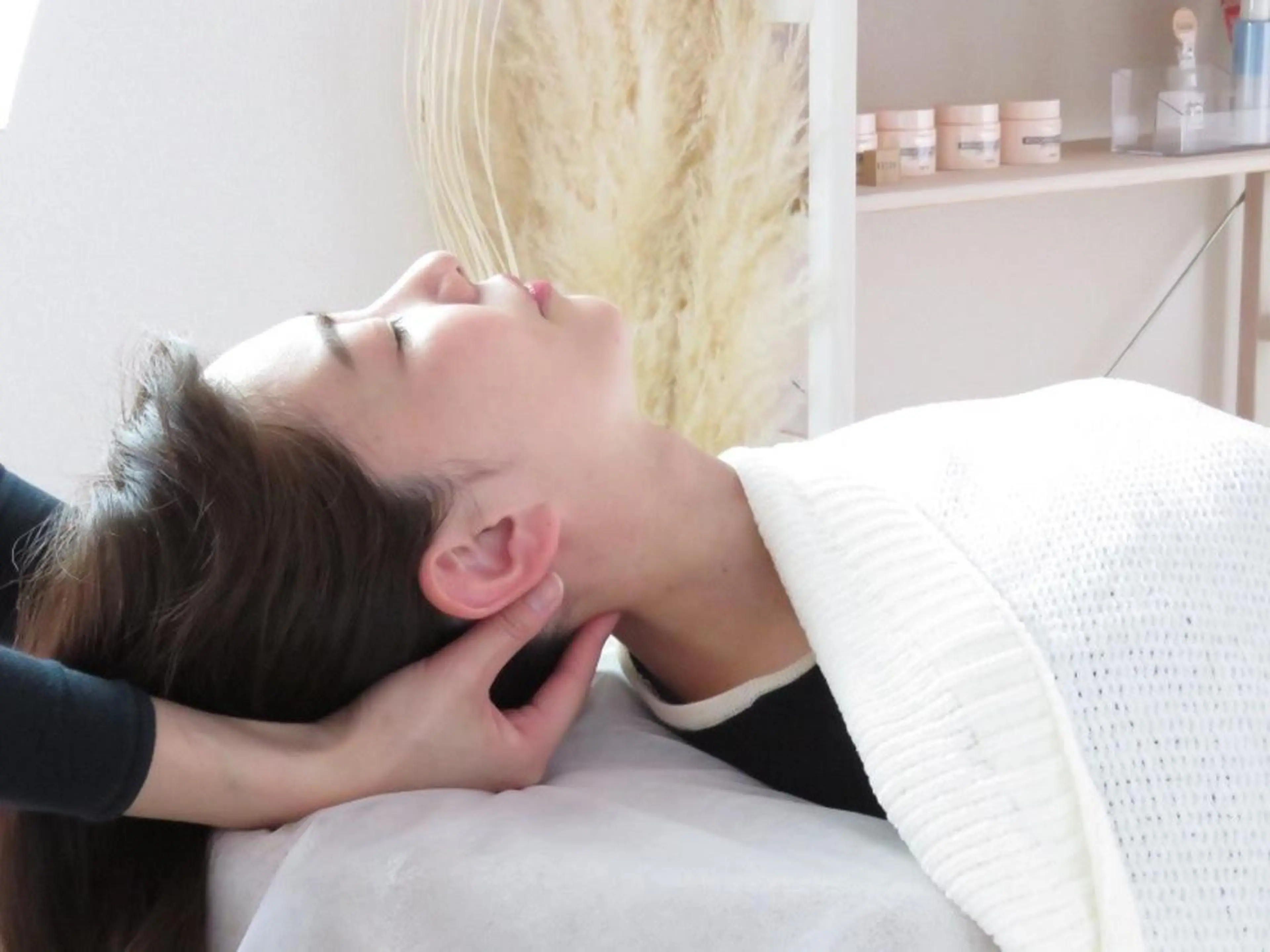 美肌とヘッド ナゴミプラスのエステ・リラクイメージ