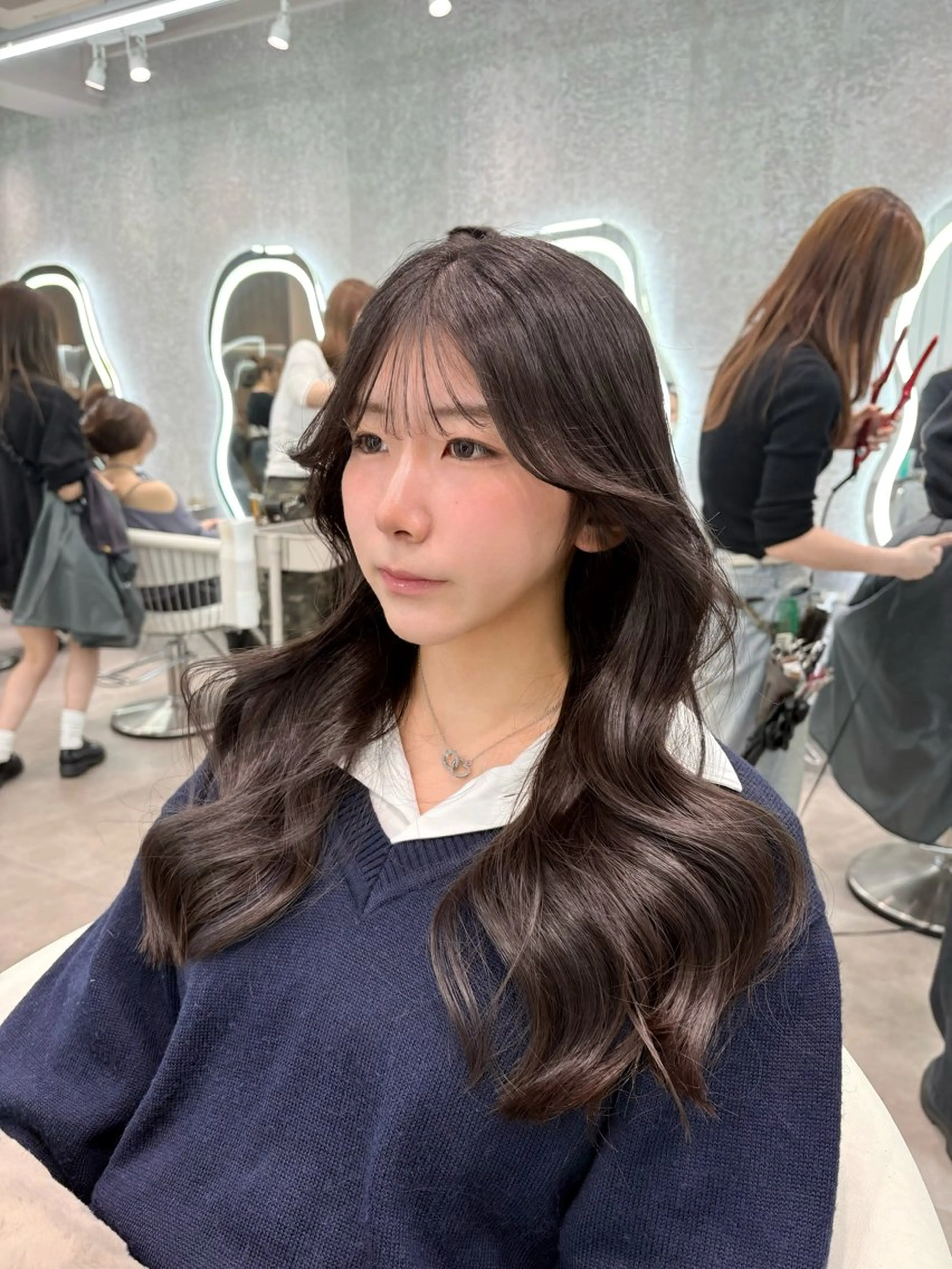 ロング カラー ヘアアレンジ アッシュ 黒髪 ブリーチ ブルーカラー ブルーブラック ヘアカラー トリートメント ヘアセット 大宮‎🩵縮毛矯正 レイヤー　佐藤和のヘアスタイル