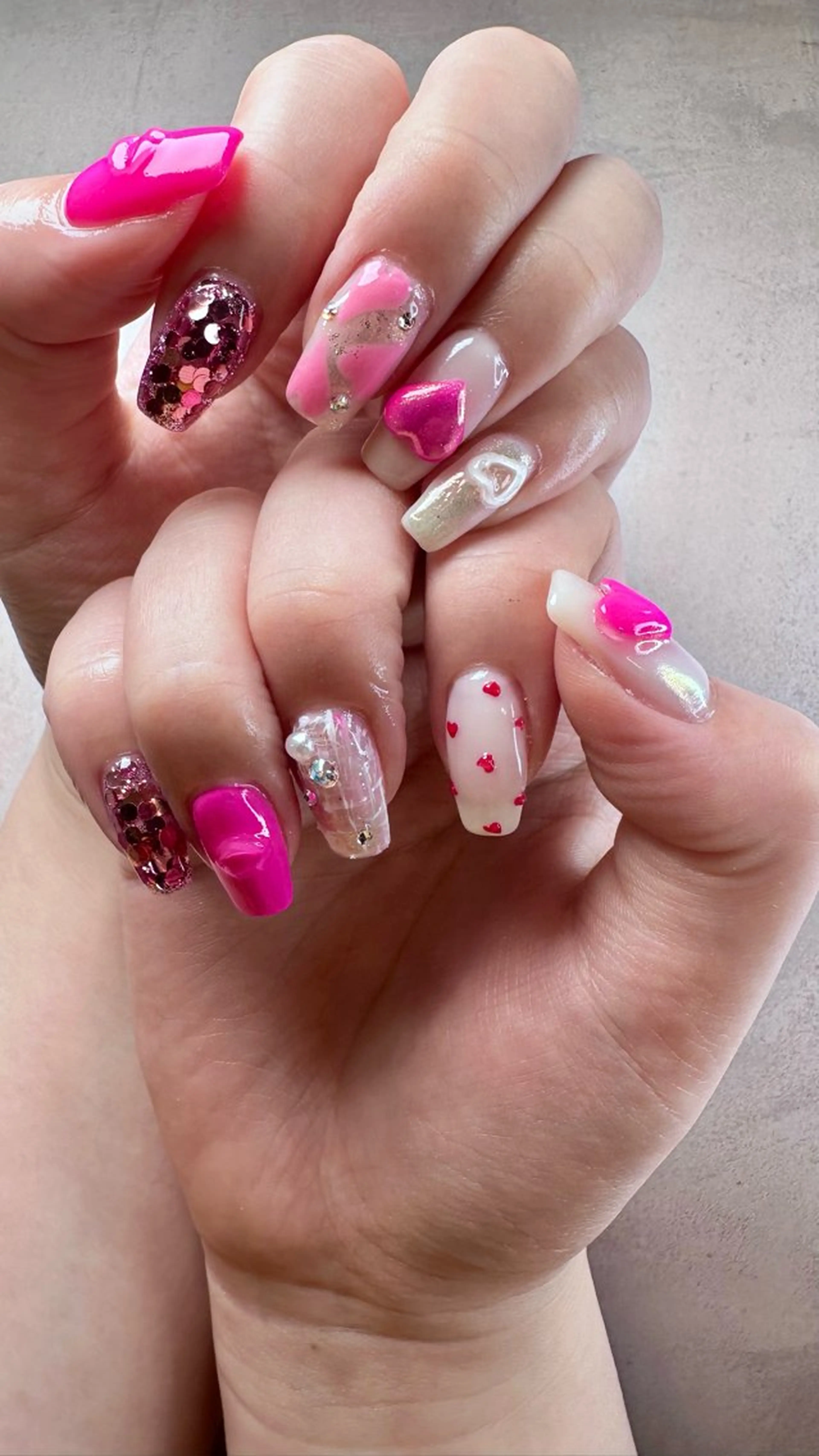 ネイル ニュアンスネイル ハンドネイル ハンドケア Atelier Ariのネイルデザイン