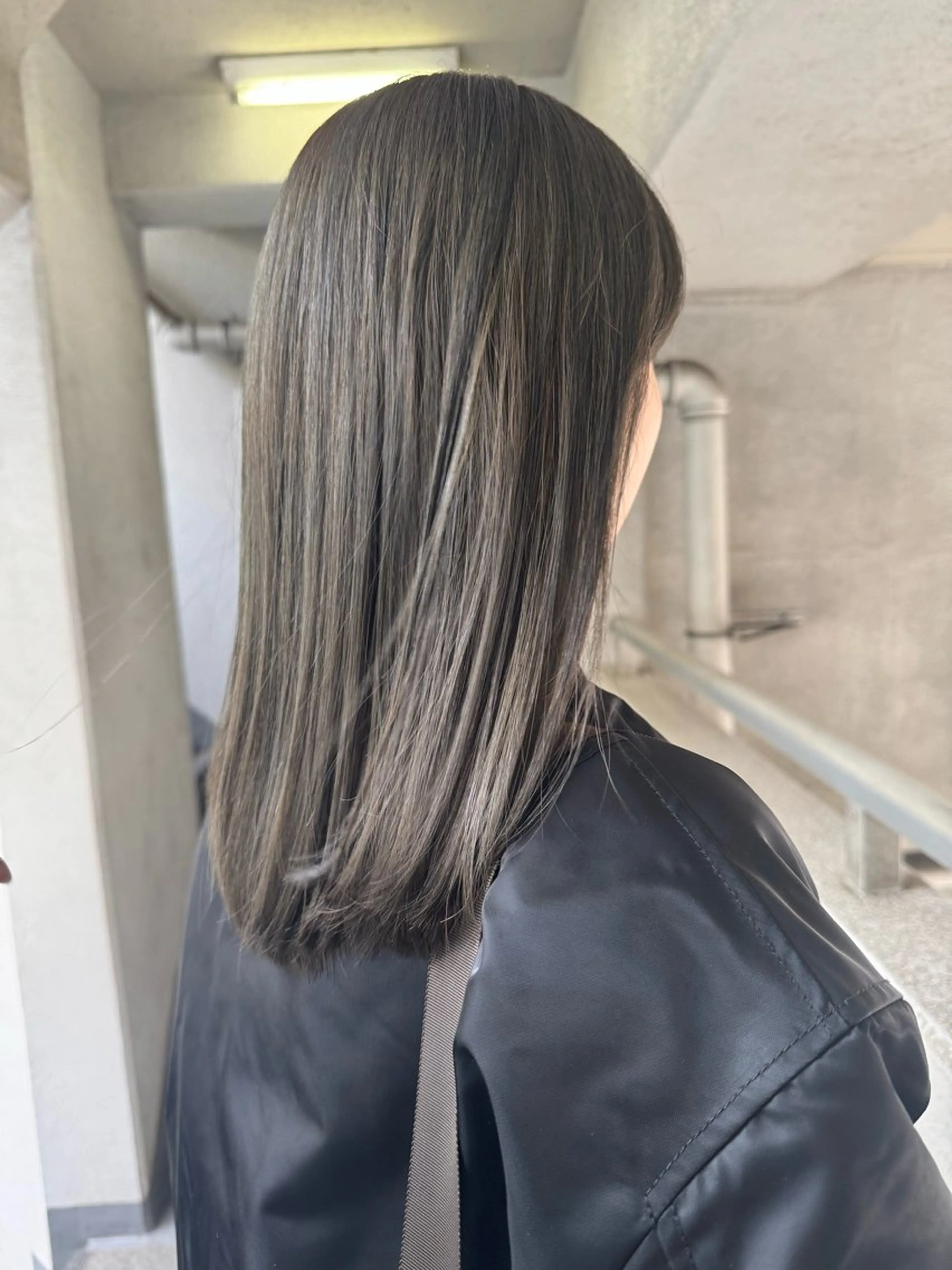 カラー ヘアカラー ブリーチカラー🎀 韓国風/寺門美優のヘアスタイル