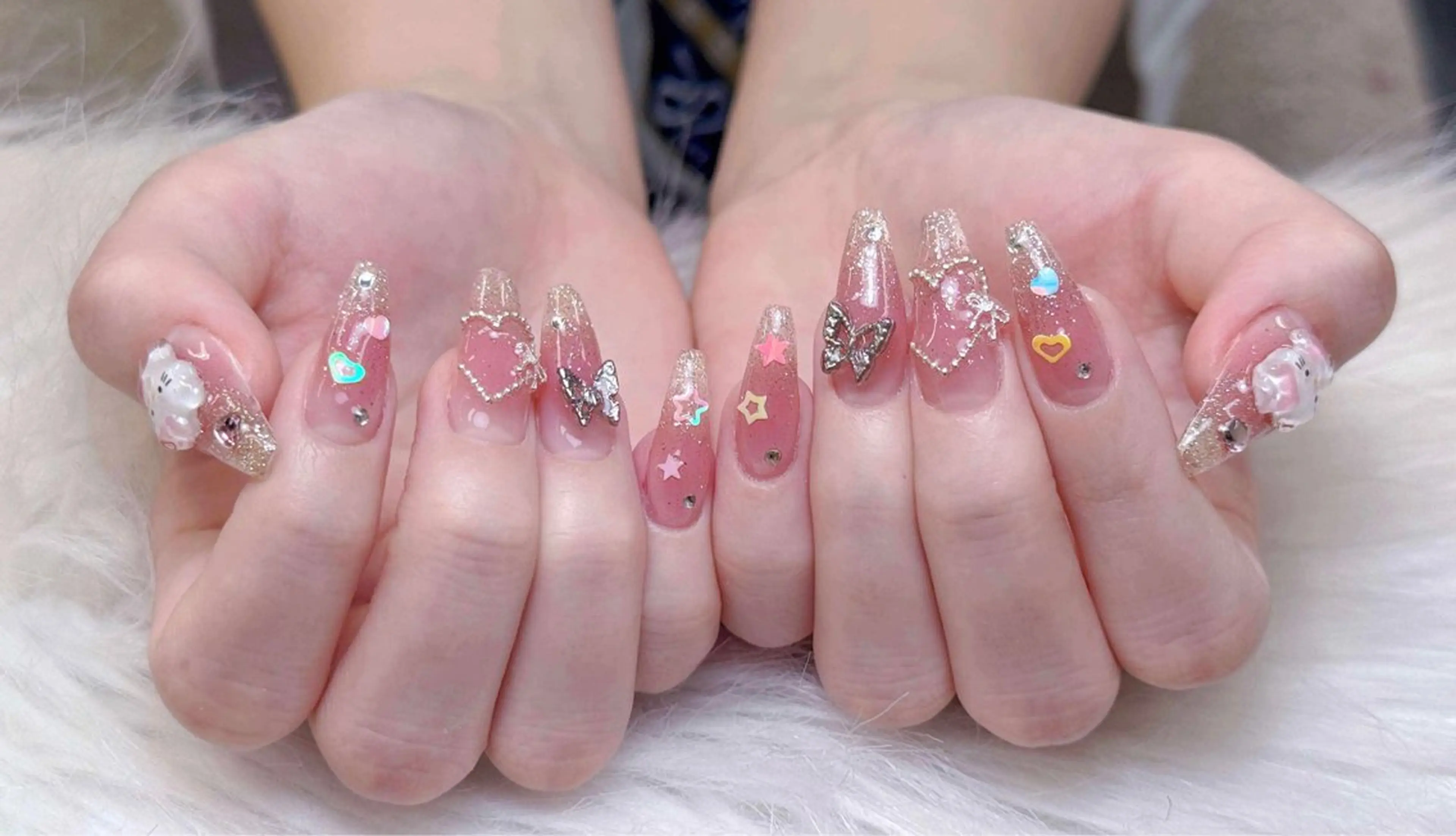 ネイル アートネイル 成人式 ジェルネイル ニュアンスネイル 夏ネイル NIE MoMoのネイルデザイン