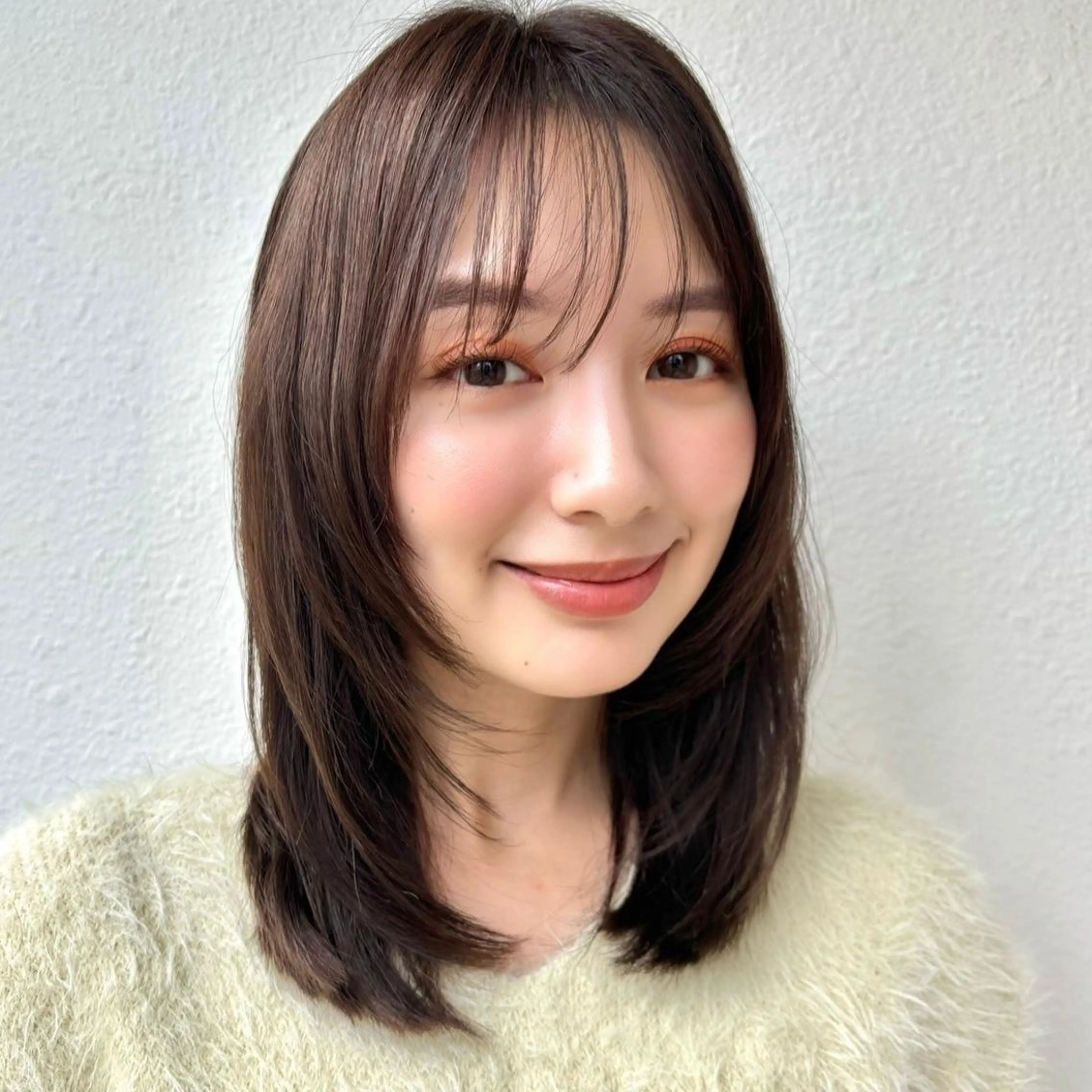 ミディアム 艶髪ストレート❇️ レイヤー❇️出町光流のヘアスタイル