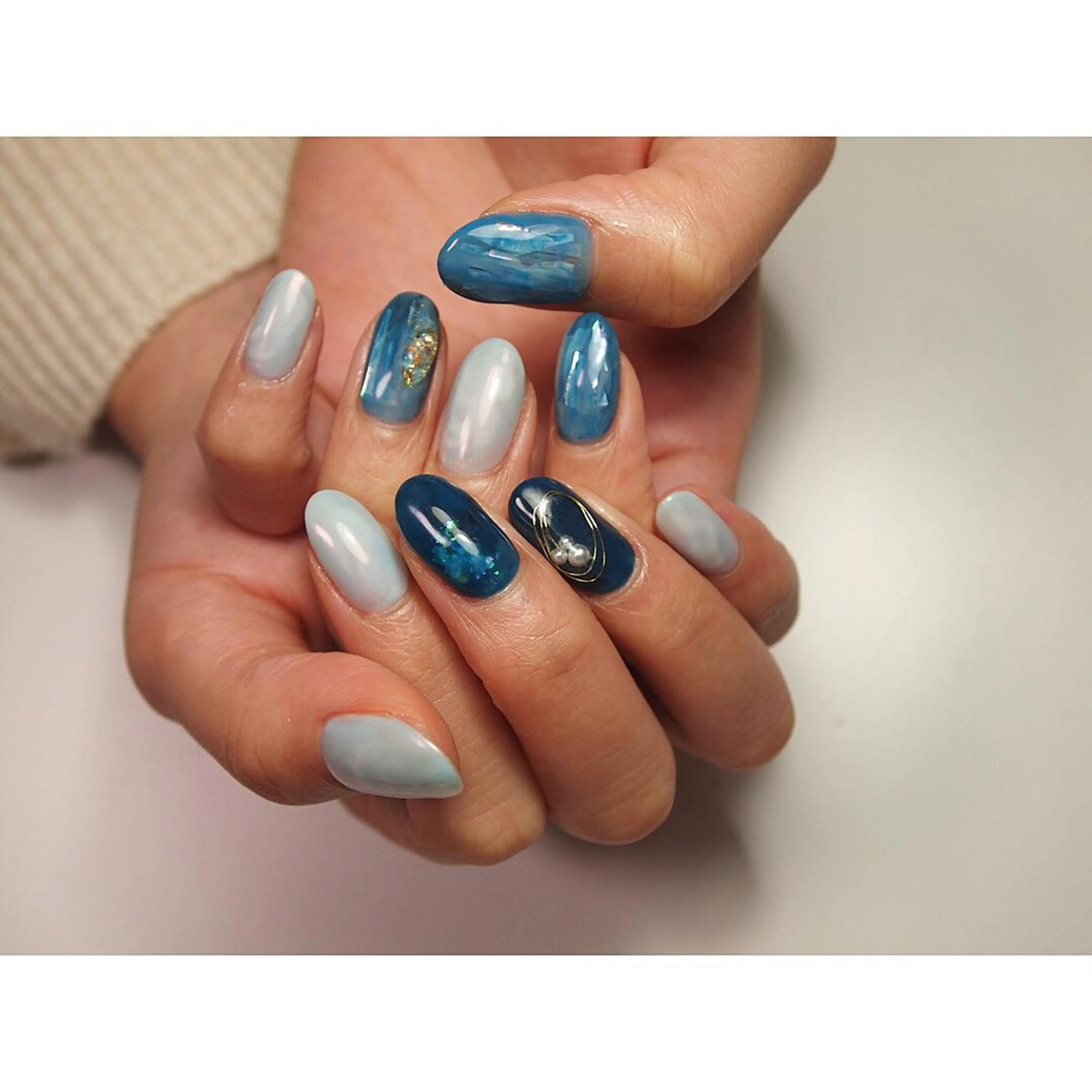 ネイル ブルー ニュアンスネイル Otsuka Yumiのネイルデザイン