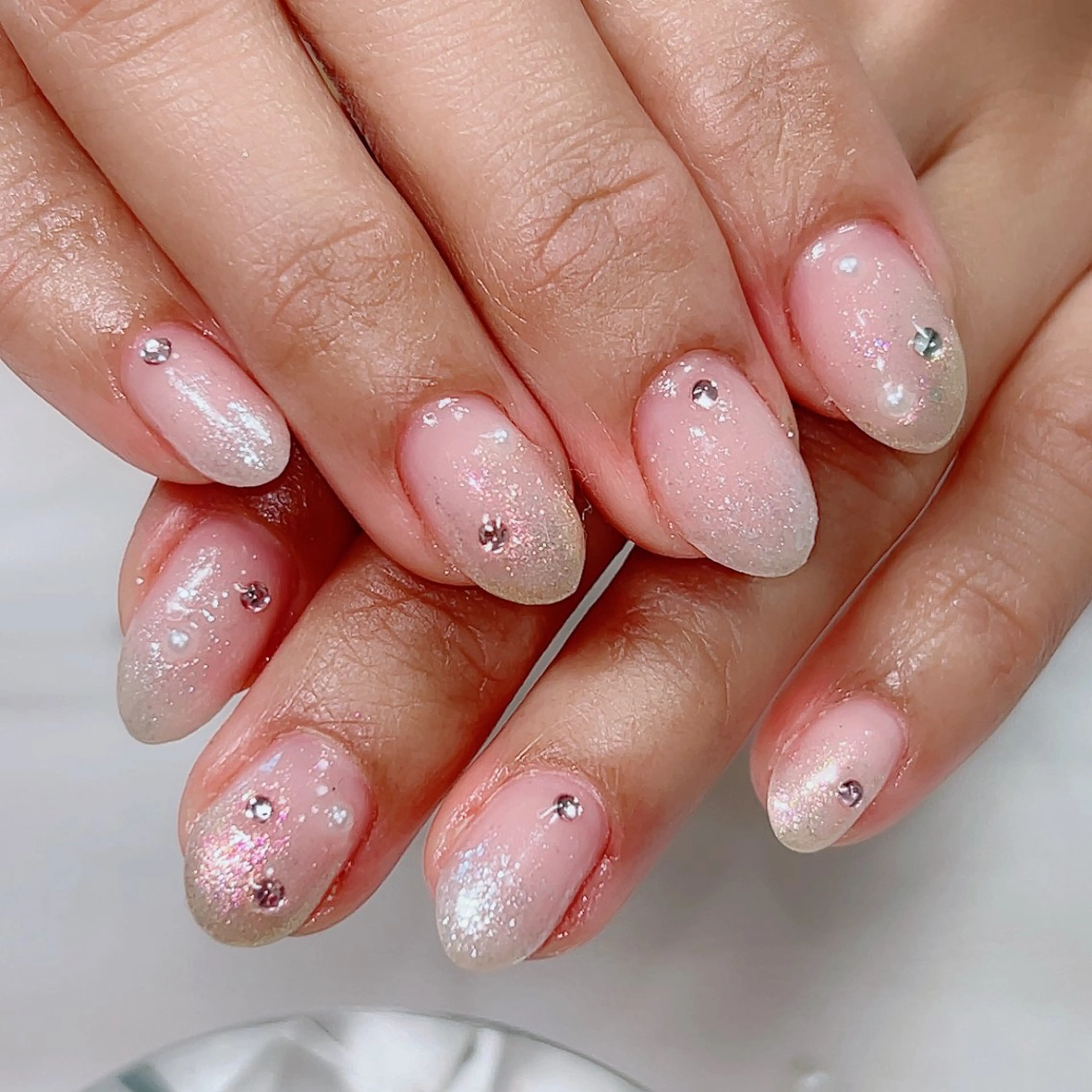 ネイル ラメ(グリッター) ラメグラデーション 春ネイル ハンドネイル Cute Tips nailのネイルデザイン