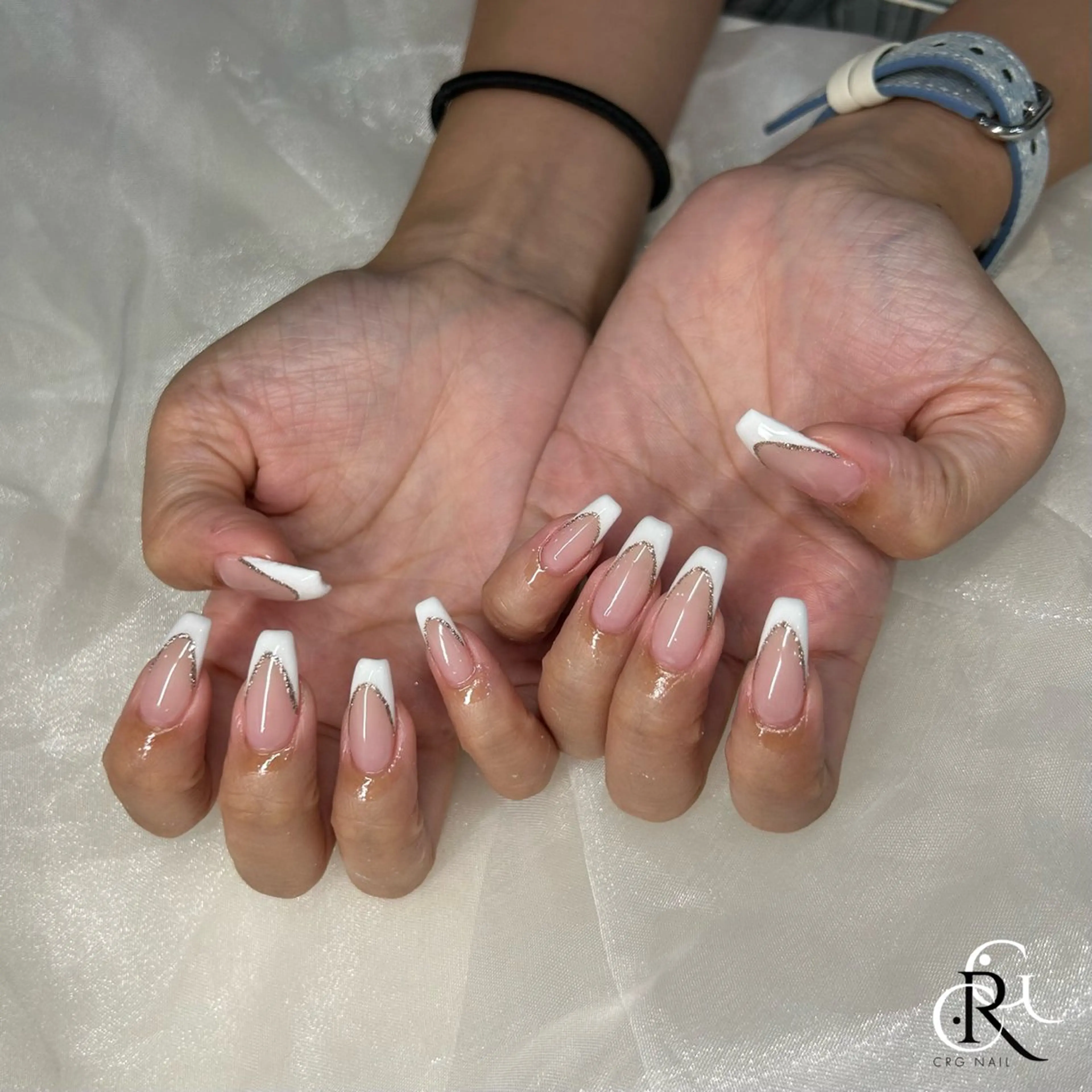 セミロング ハンドネイル CRGNAIL RENAのネイルデザイン