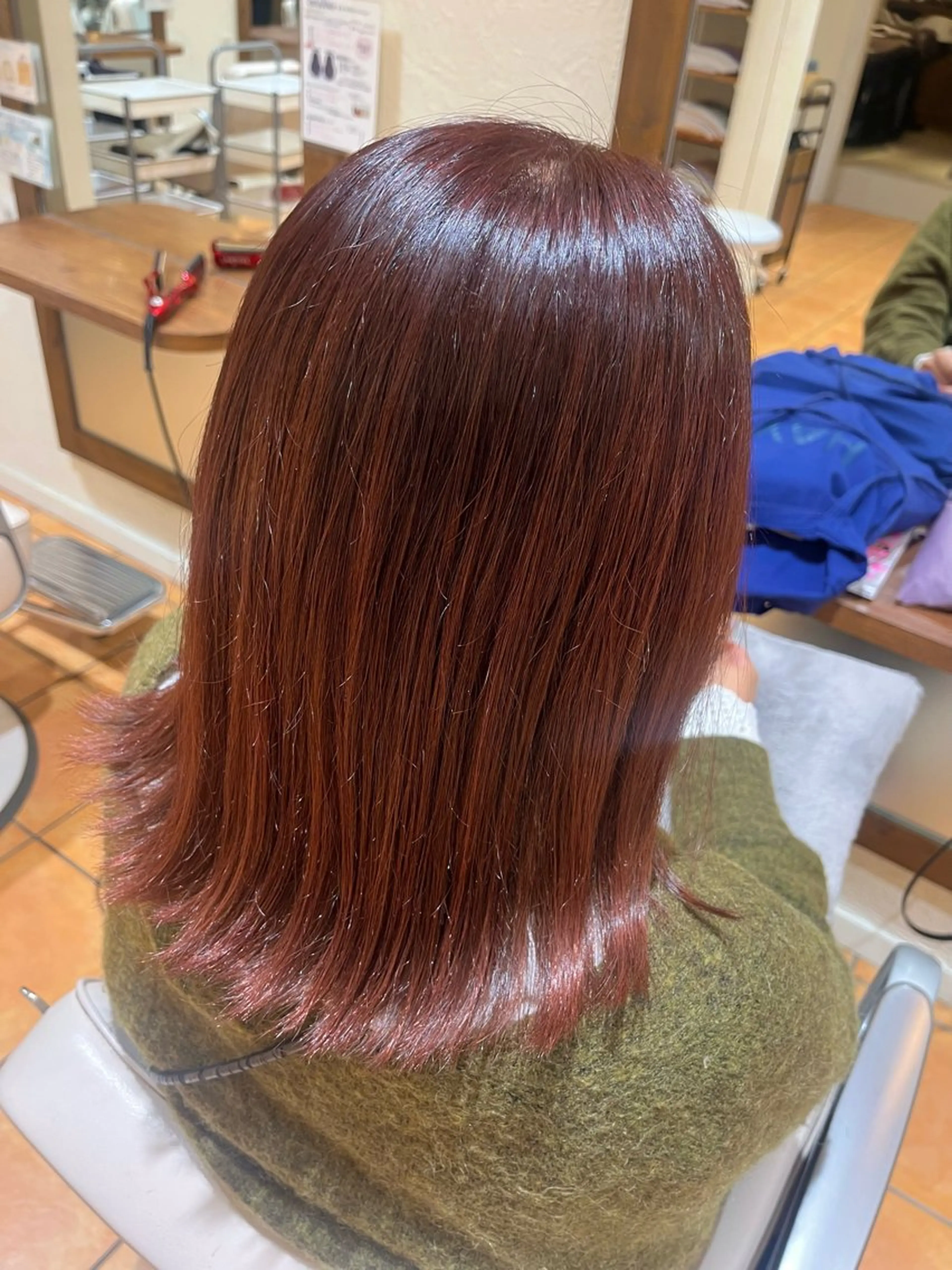 ミディアム カラー ほそや うらら / モデル募集中🌹のヘアスタイル