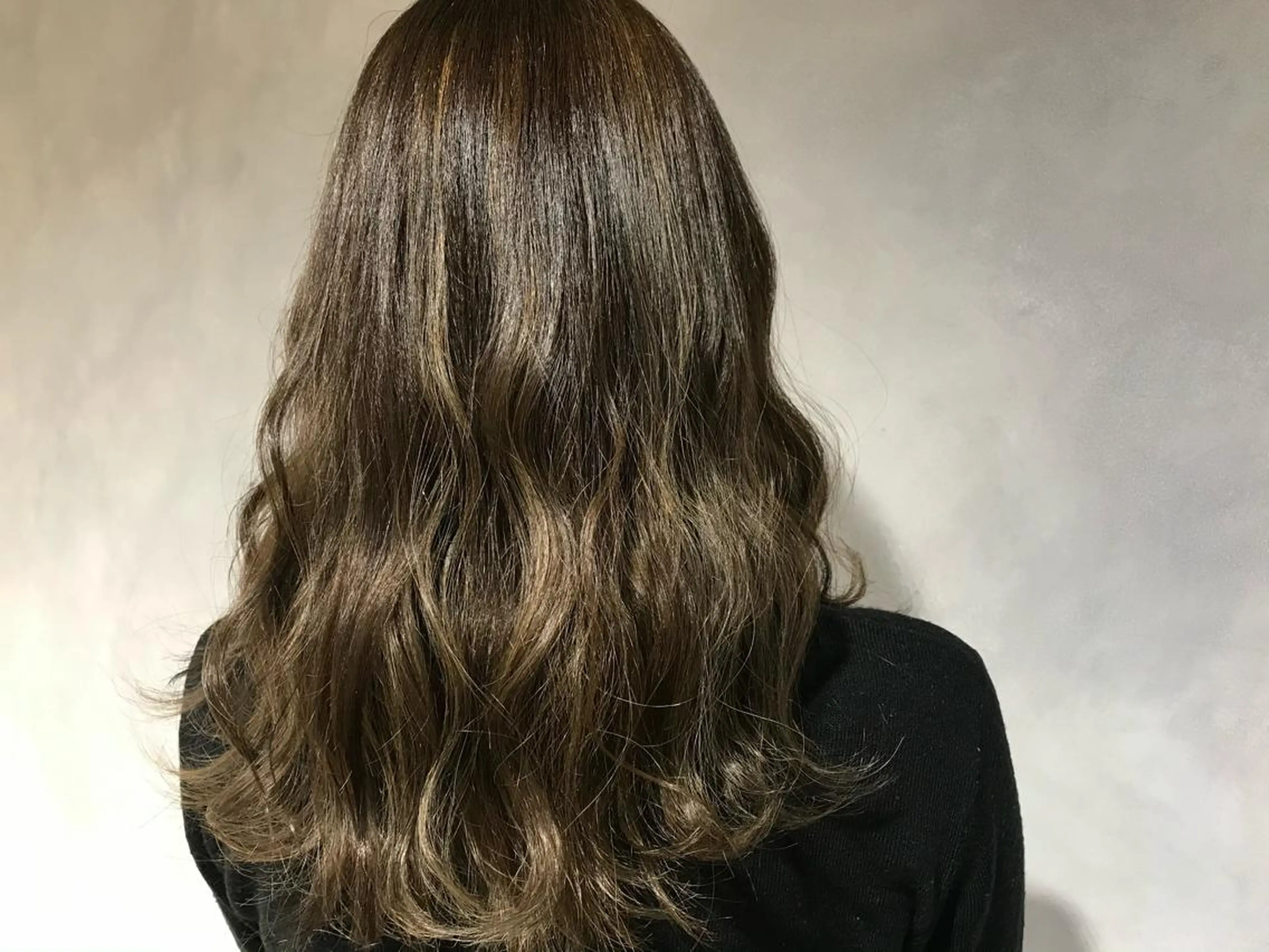 セミロング カラー ヘアカラー 縮毛矯正/髪質改善 🌷あかおのヘアスタイル