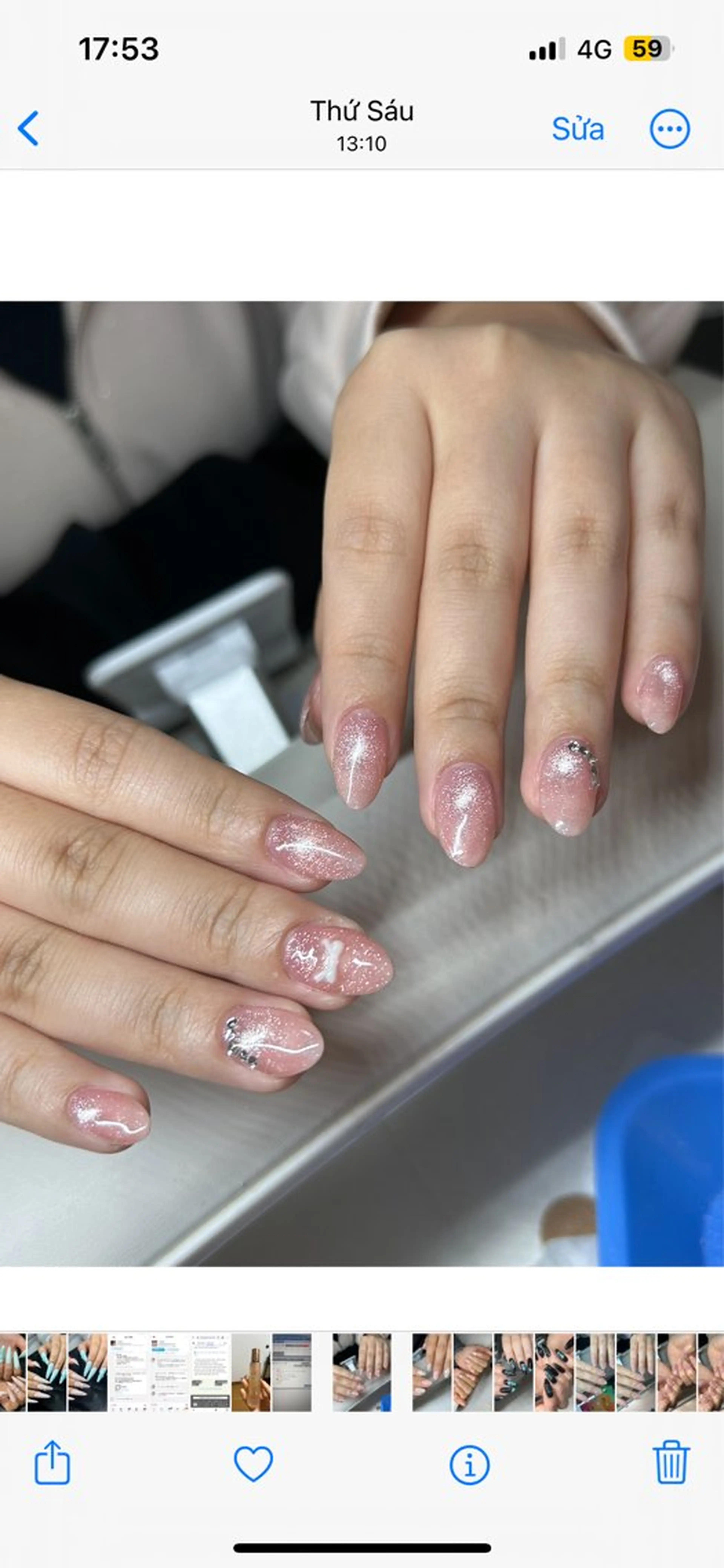 ネイル アートネイル オーロラネイル フレンチネイル ジェルネイル ガラスフレンチ RINN ANA.CHUOのネイルデザイン