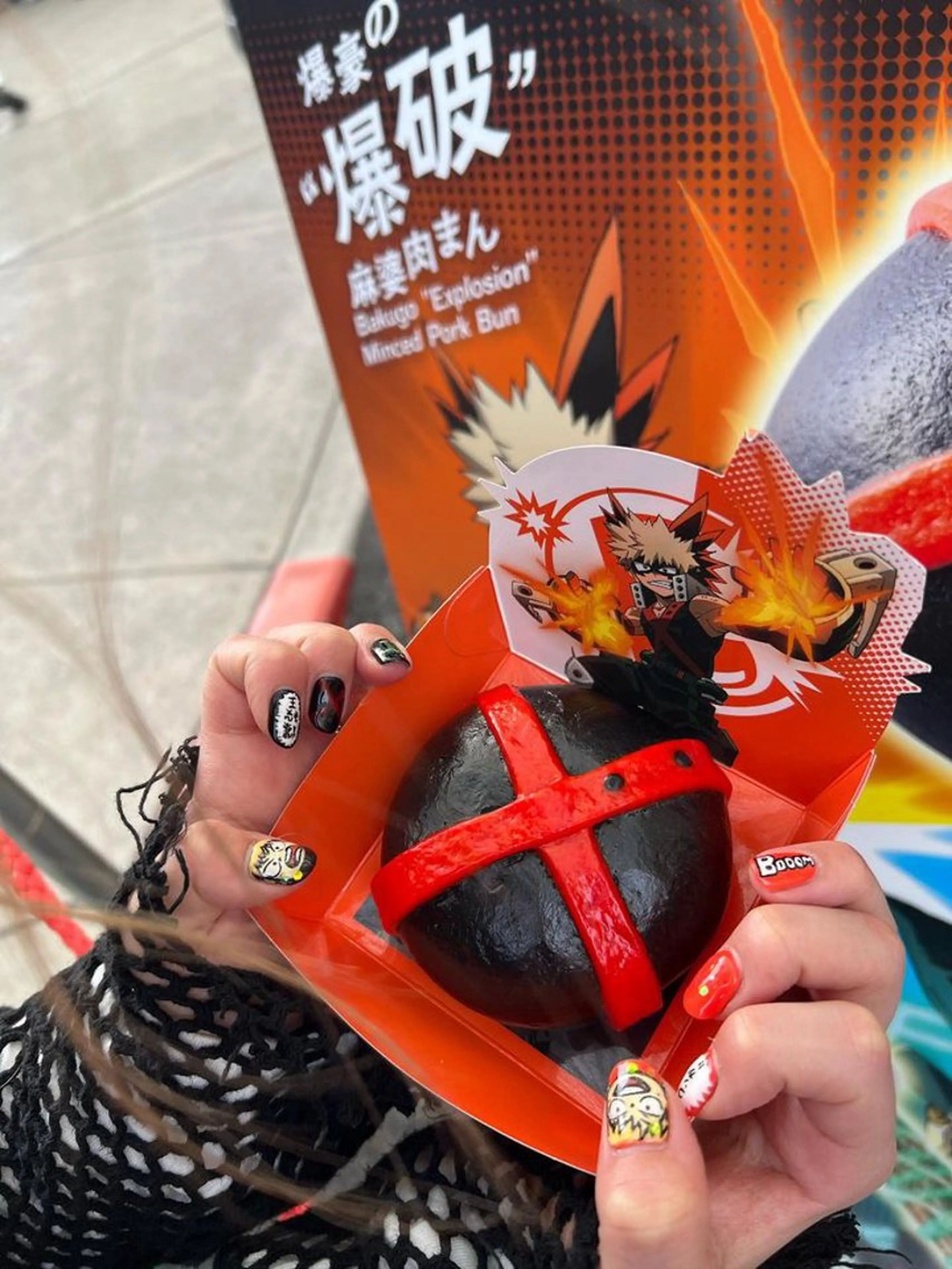 ミディアム RISA nail gleeのネイルデザイン