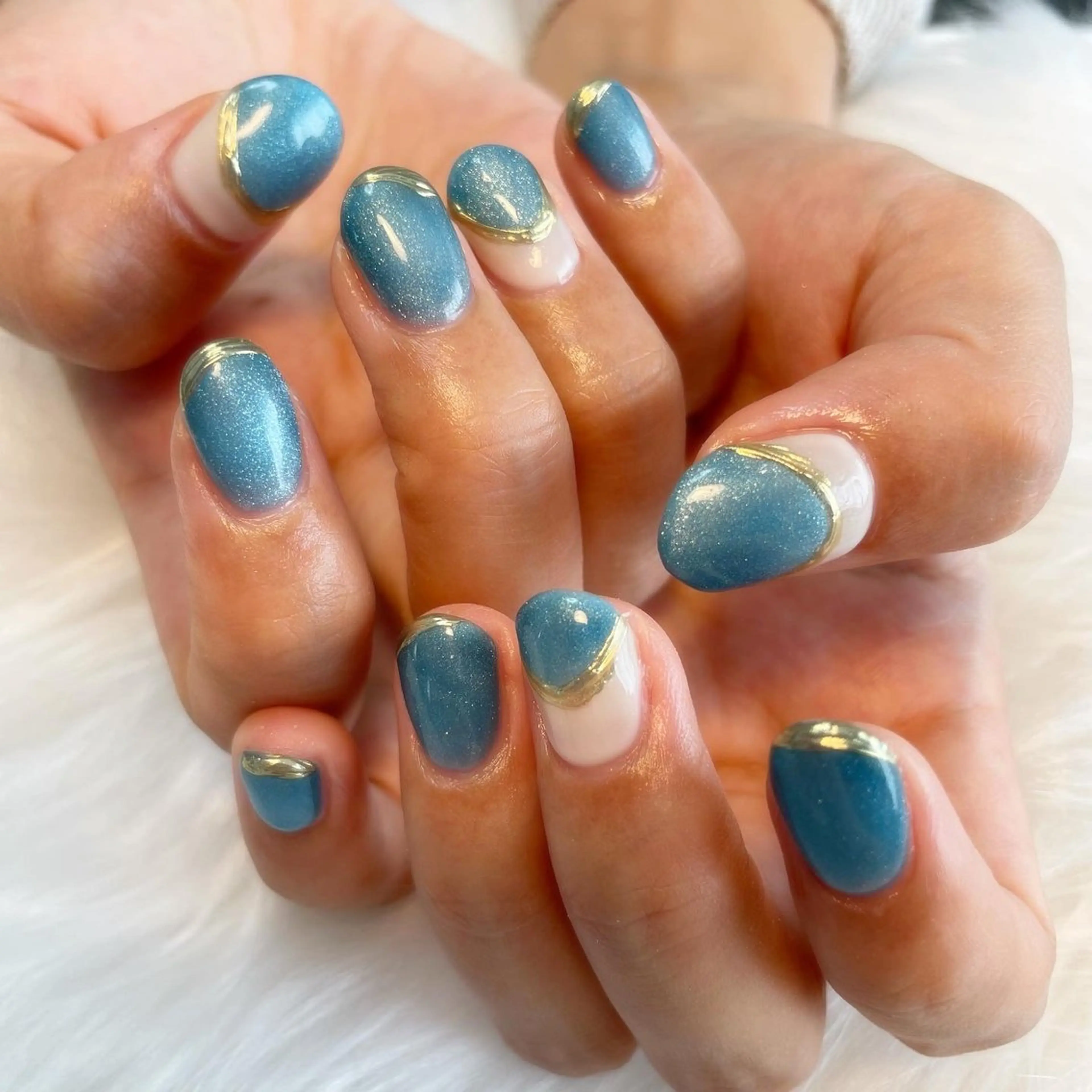 ネイル ハンドネイル ゴテゴテ💙ワンホン リオナのネイルデザイン