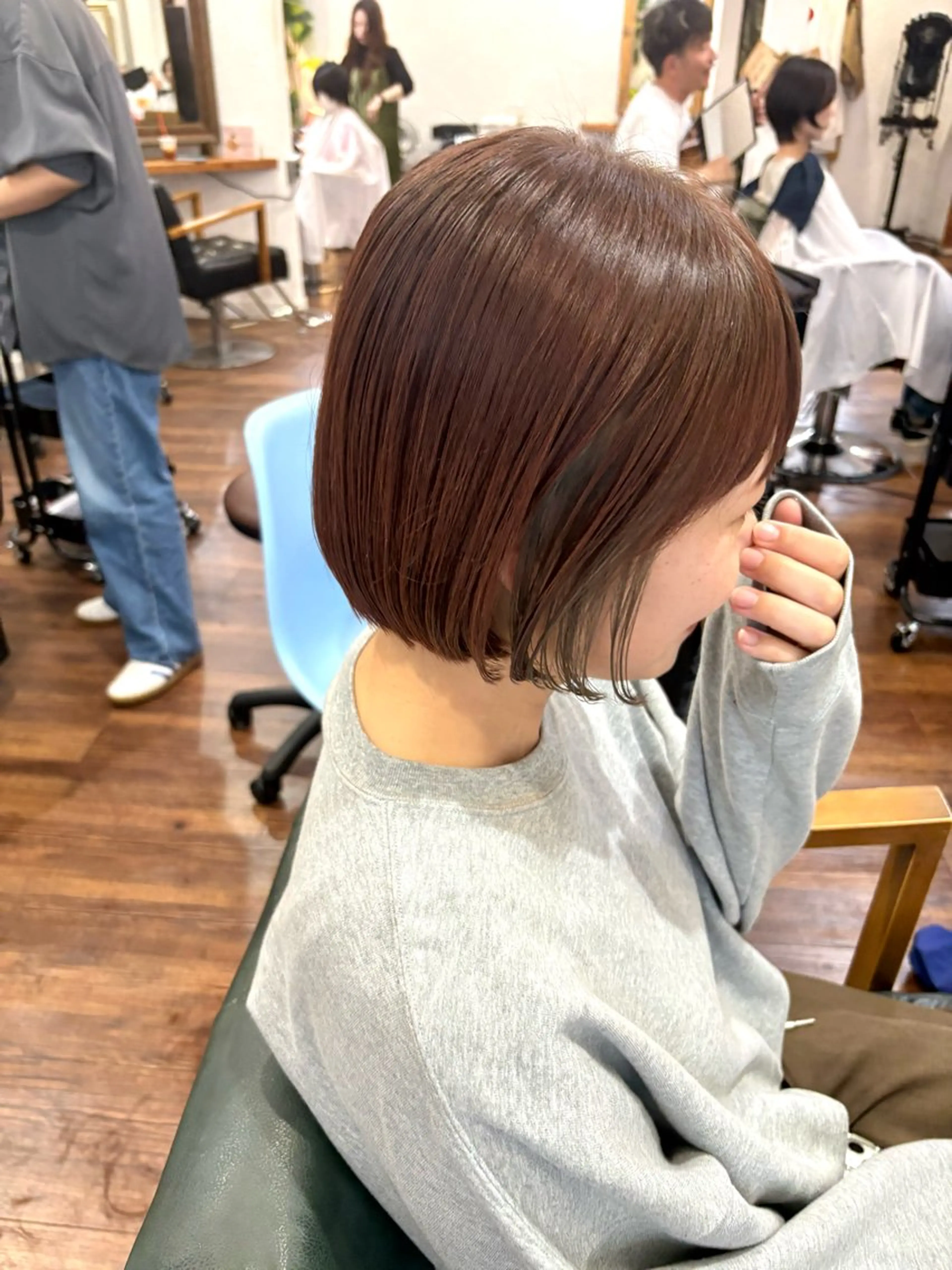 ショート カラー カット ヘアカラー 江原 彩華のヘアスタイル