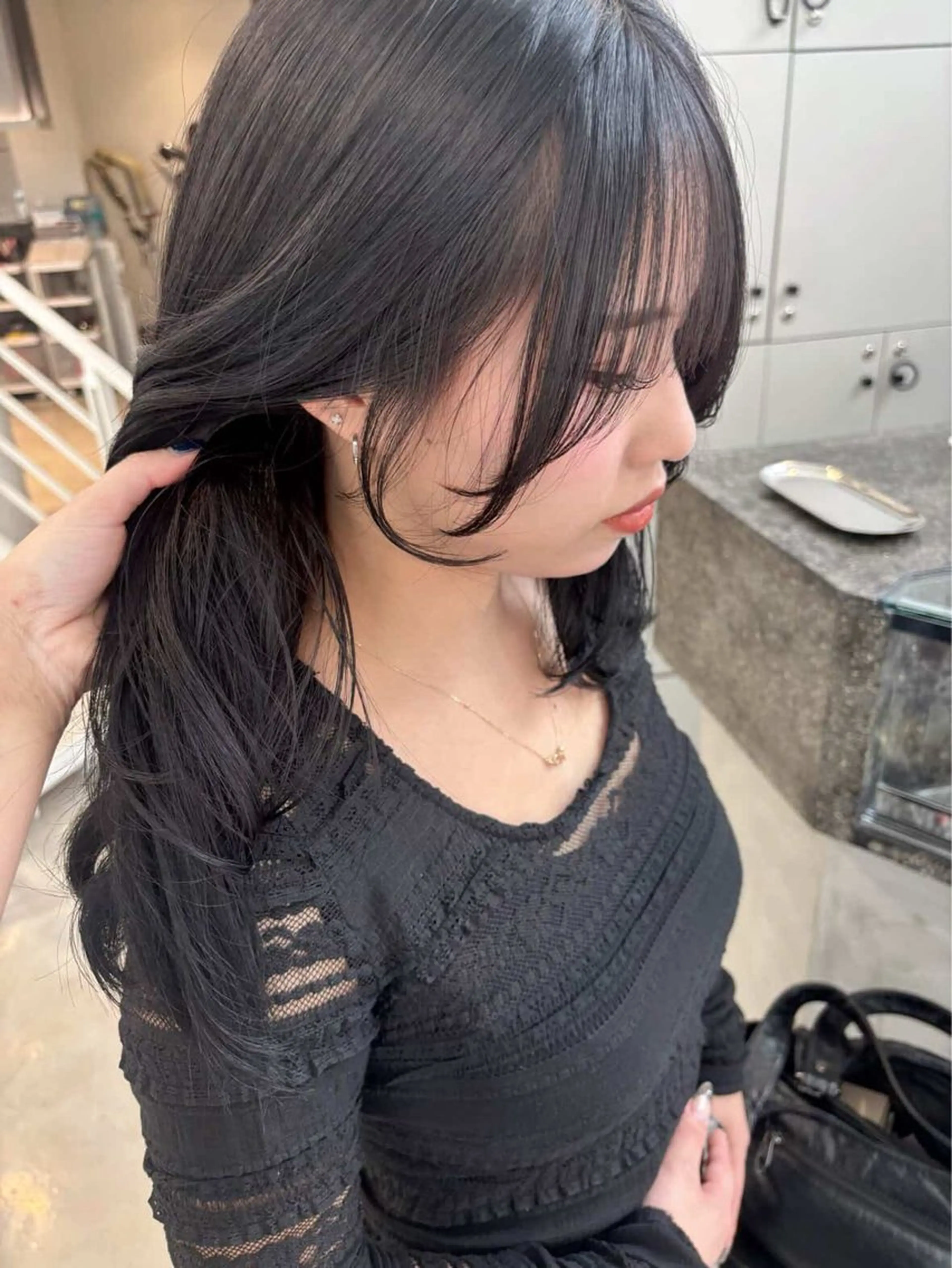 ミディアム 顔周りカット カット yui/ラベンダー/ ピンク/ワインレッドのヘアスタイル