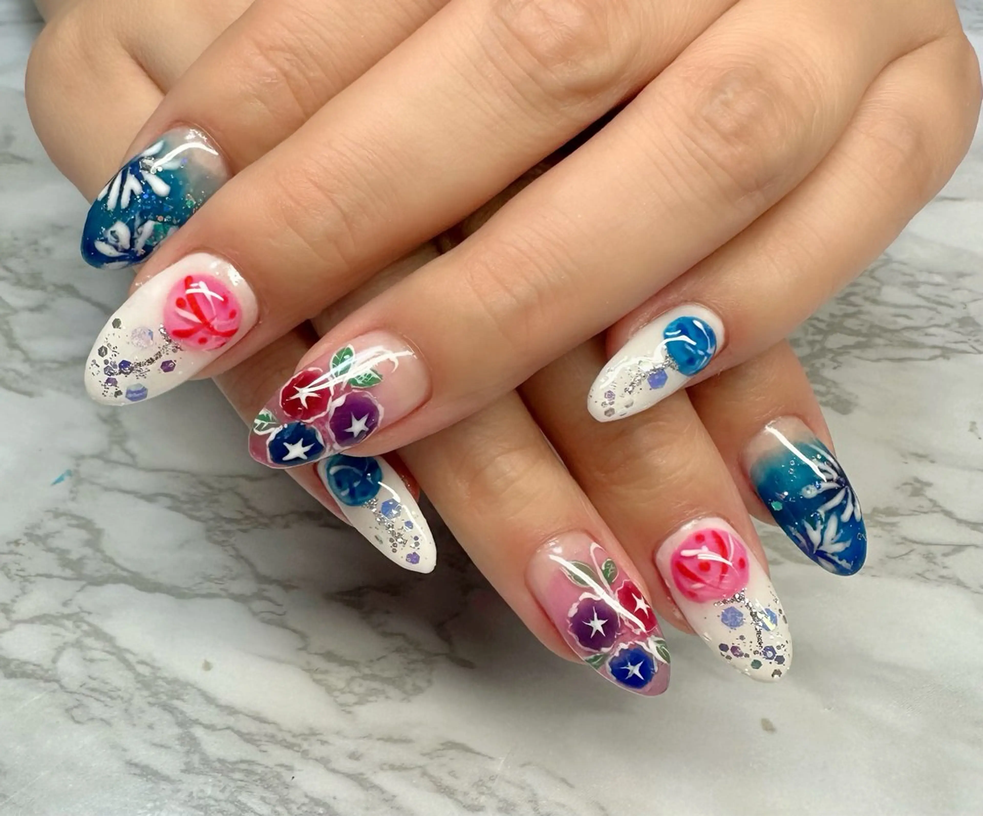 ネイル アートネイル オーロラネイル ニュアンスネイル 夏ネイル M.N_ nailのネイルデザイン