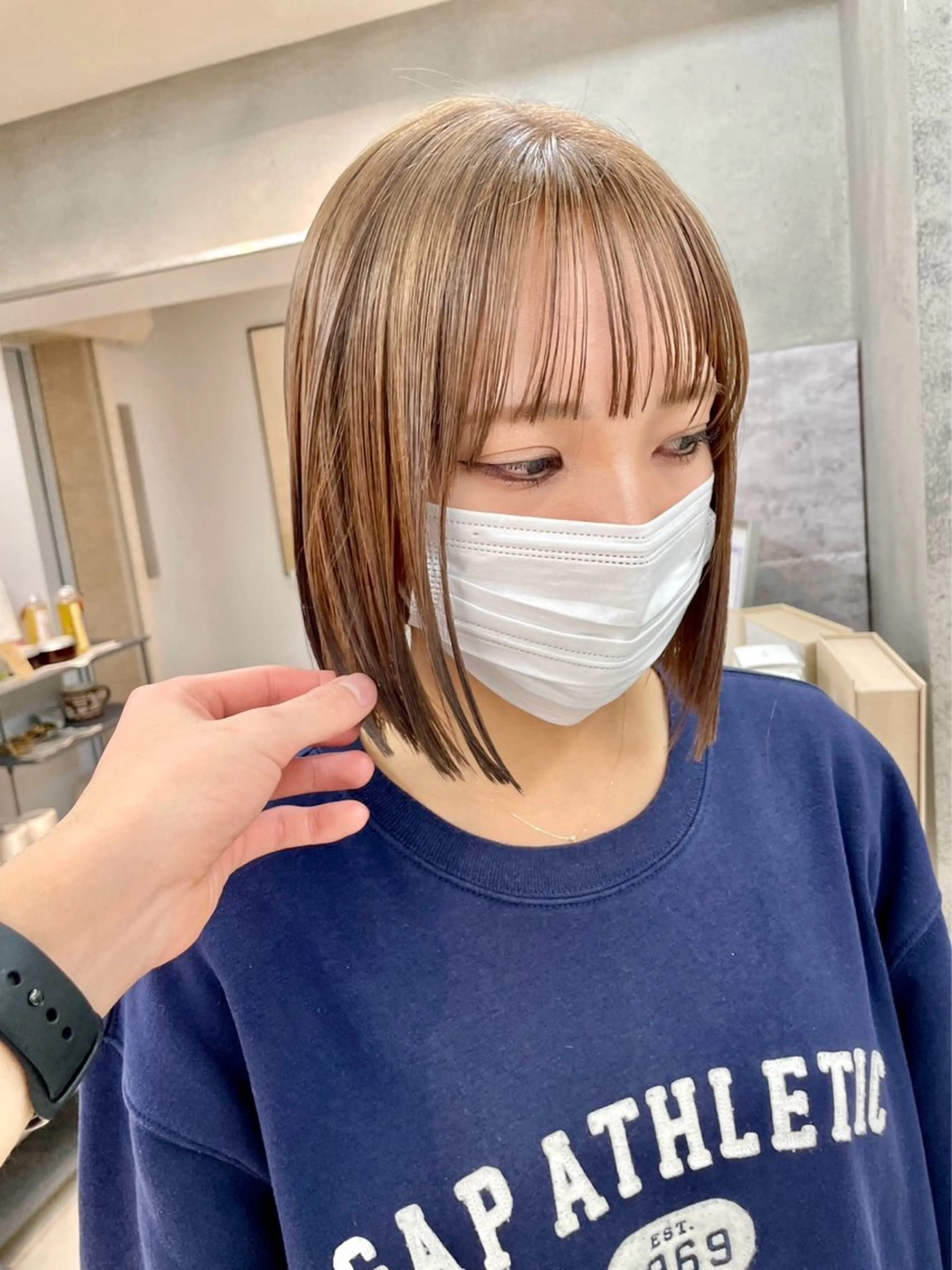 ショート カラー ヘアアレンジ ボブ/透明感ベージュ 🫧クルミ🌟のヘアスタイル