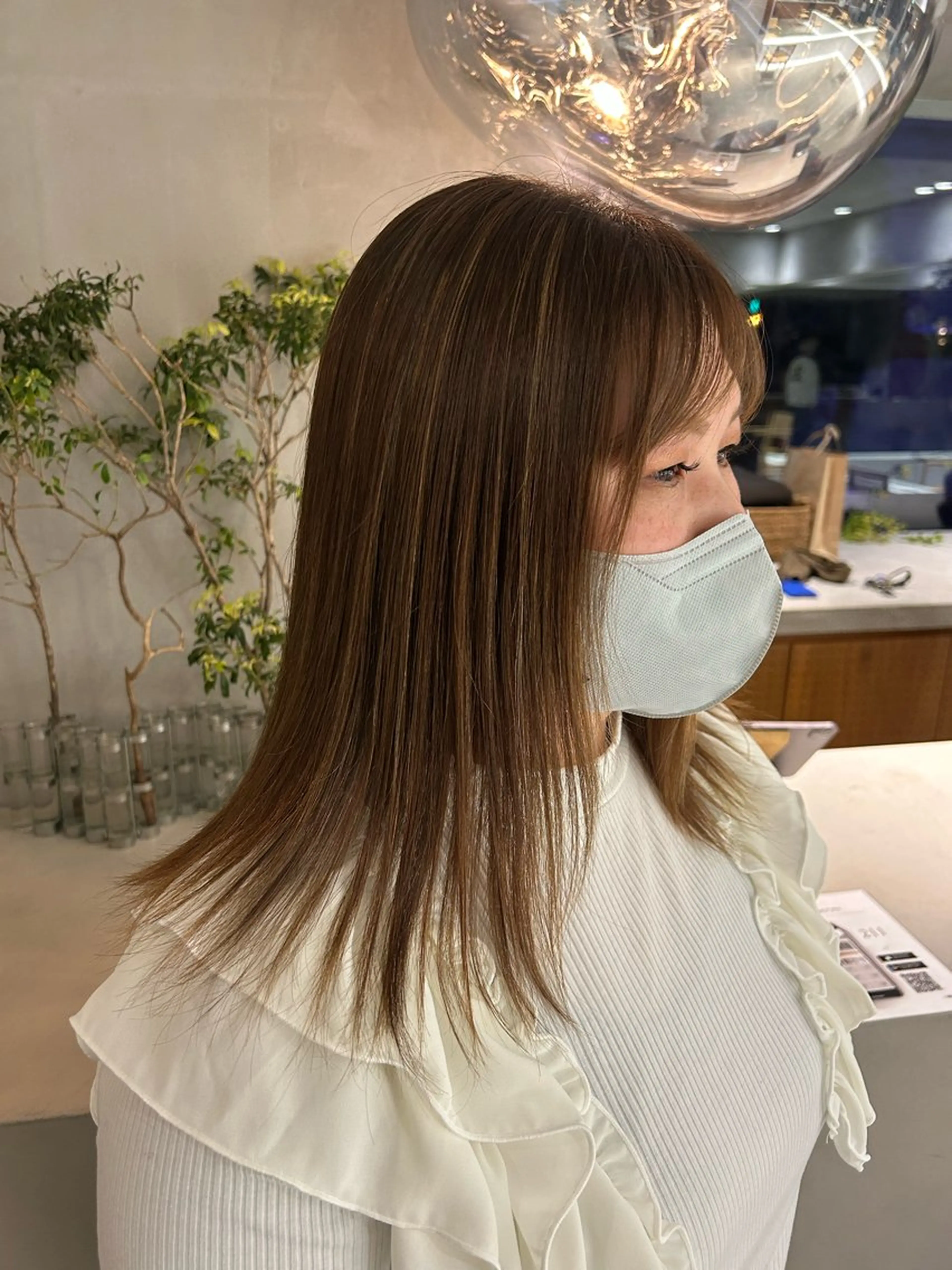 セミロング カラー ・ nanokaのヘアスタイル