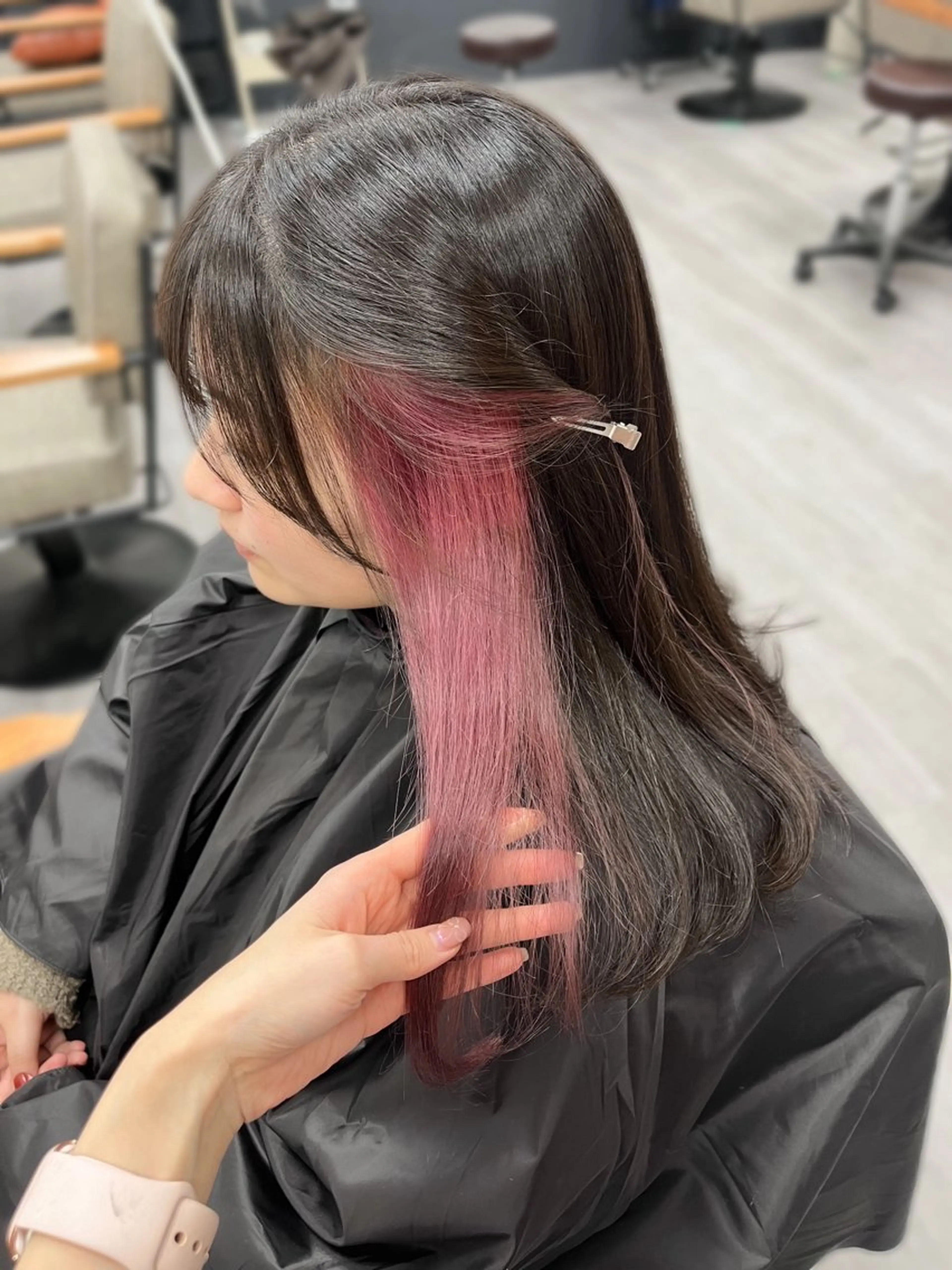 ロング カラー ヘアアレンジ hazuki🐈‍⬛ 透明感カラーのヘアスタイル