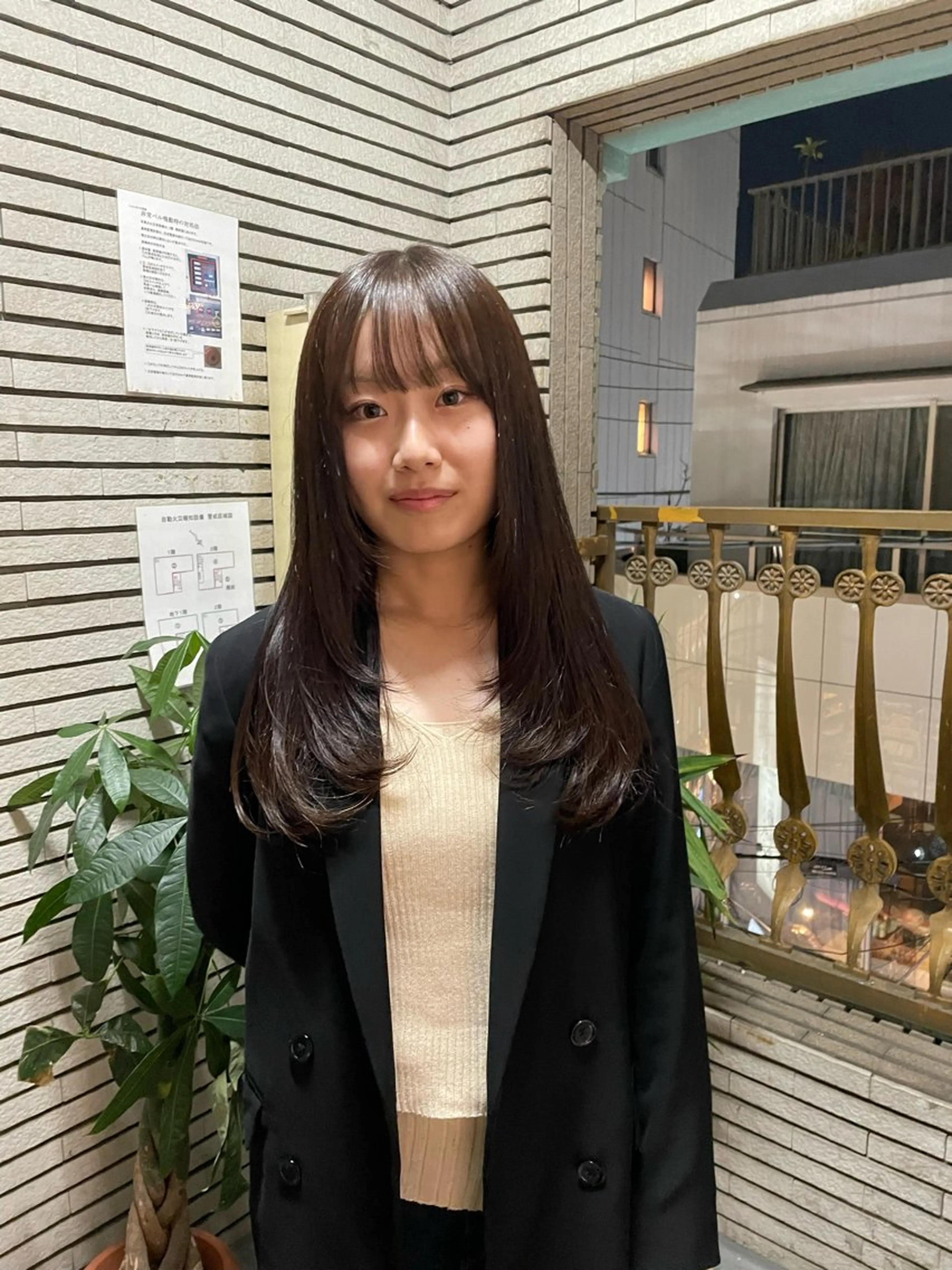 ロング カラー 透明感カラー カット ヘアカラー トリートメント レイヤーカット🎀 kanaのヘアスタイル