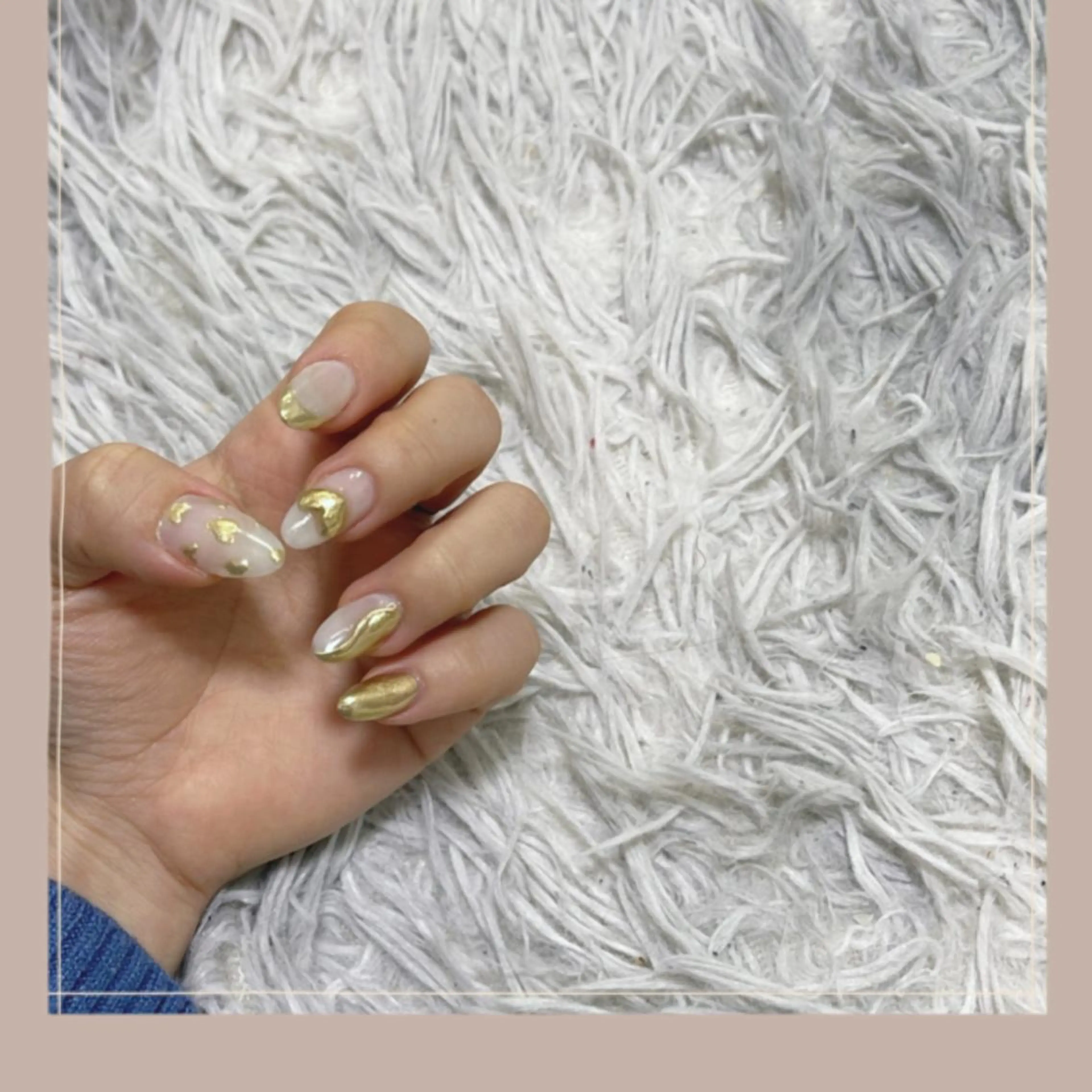 ネイル 𝓇𝒶𝓃𝒶𝓃 𝓃𝒶𝒾𝓁のネイルデザイン