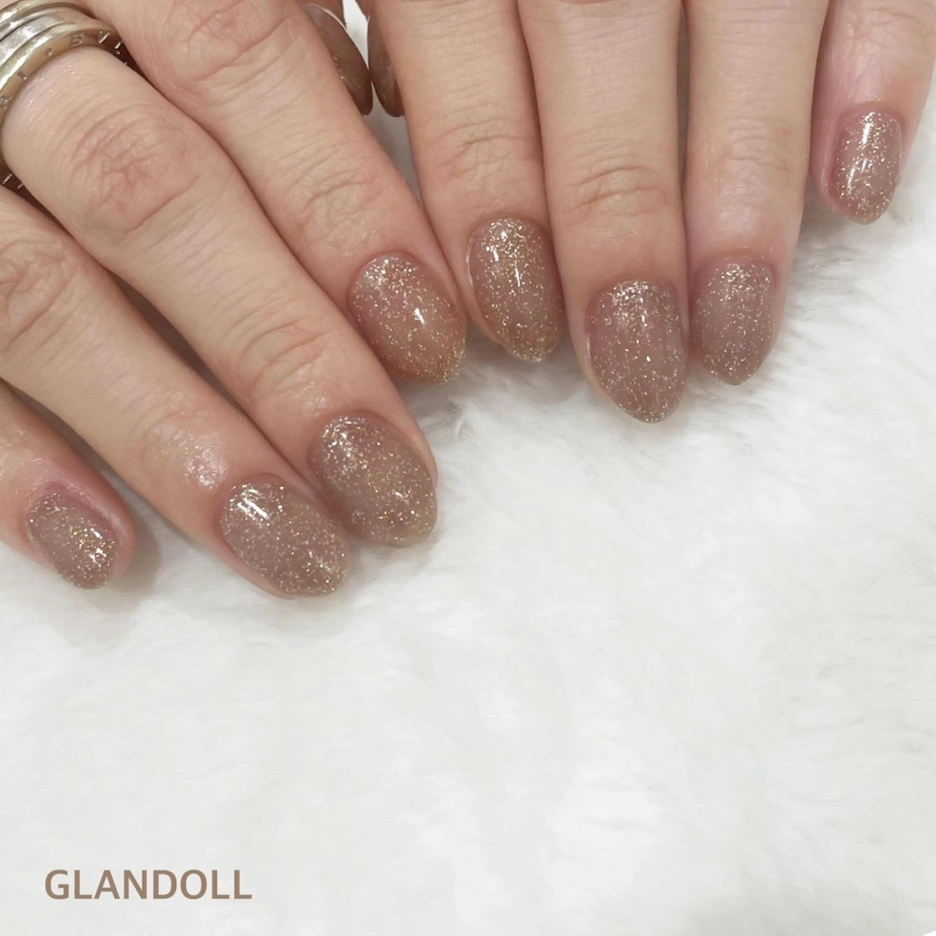 ネイル ブラウン ラメ(グリッター) GLANDOLL YURIのネイルデザイン