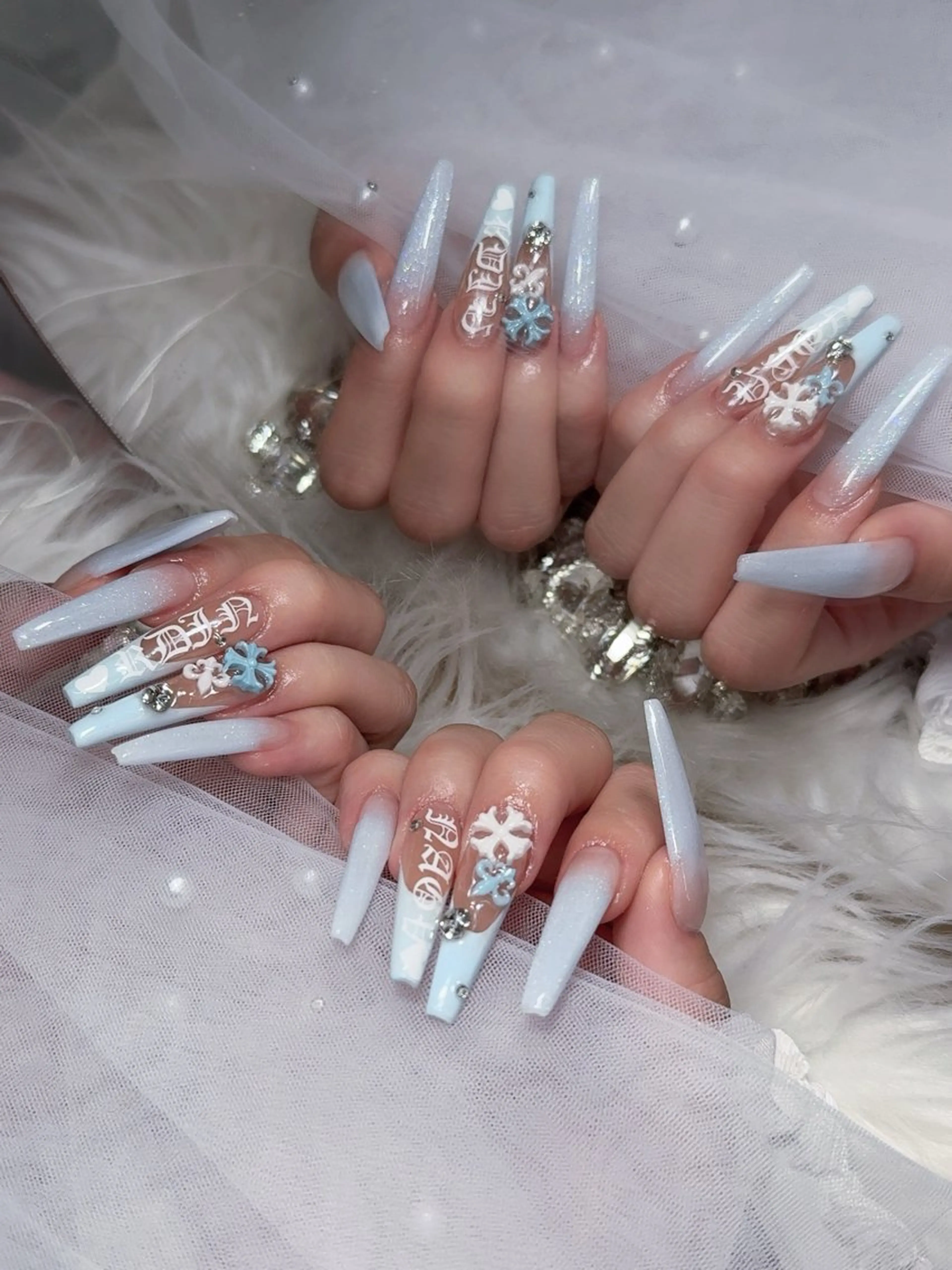 ネイル ハンドネイル momo .のネイルデザイン