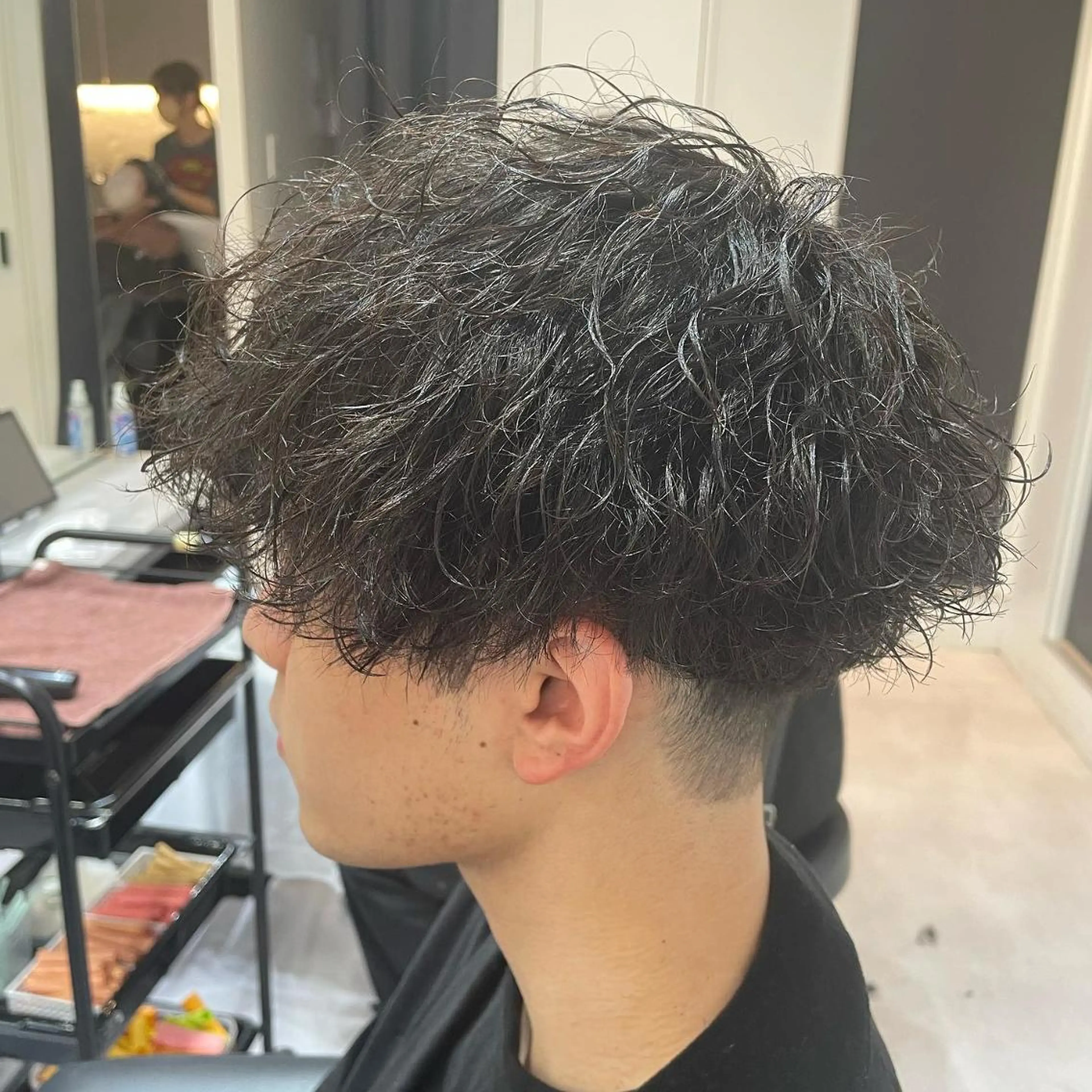 ショート 髪質改善× 白髪ぼかし溝江のヘアスタイル