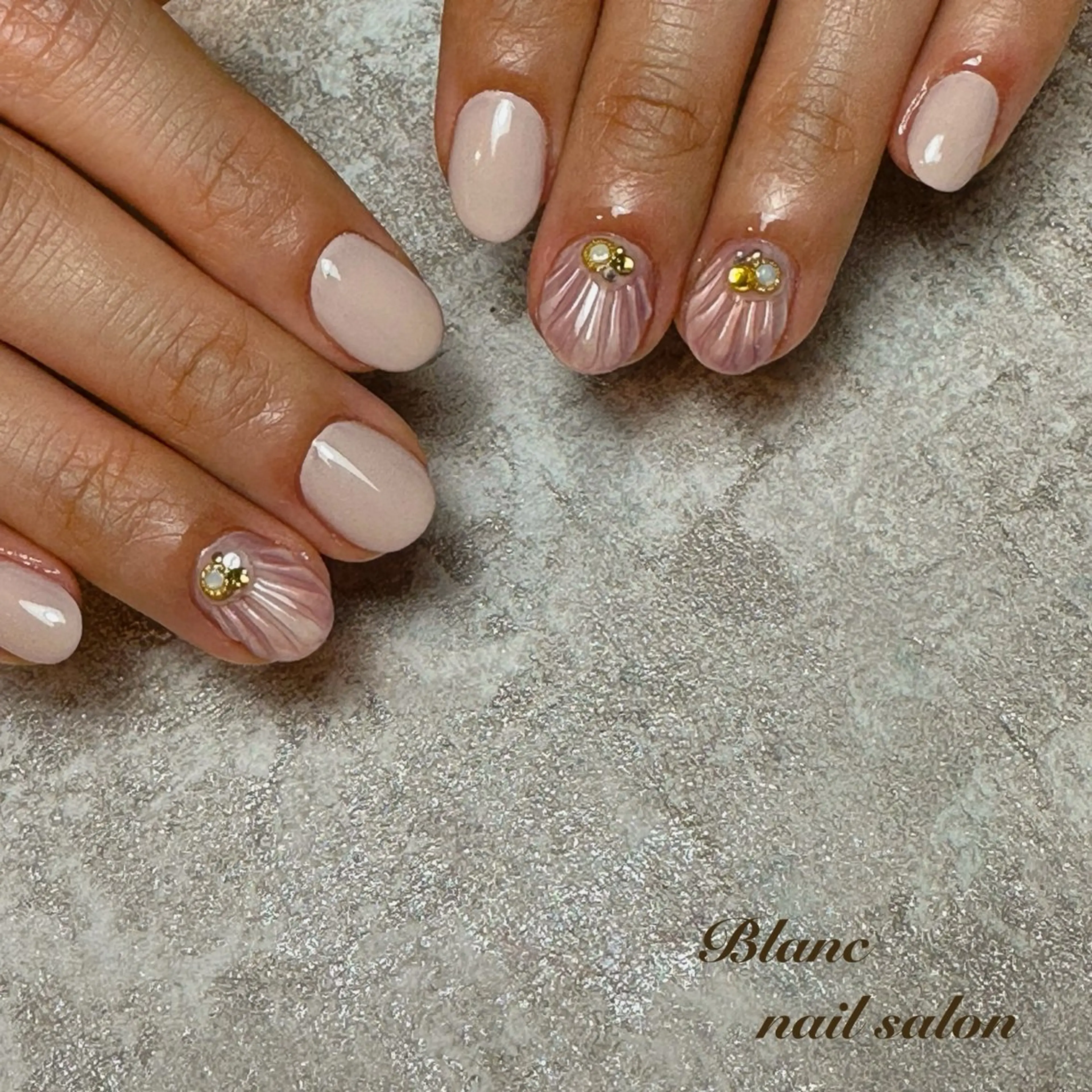 ネイル Blanc ブランのネイルデザイン