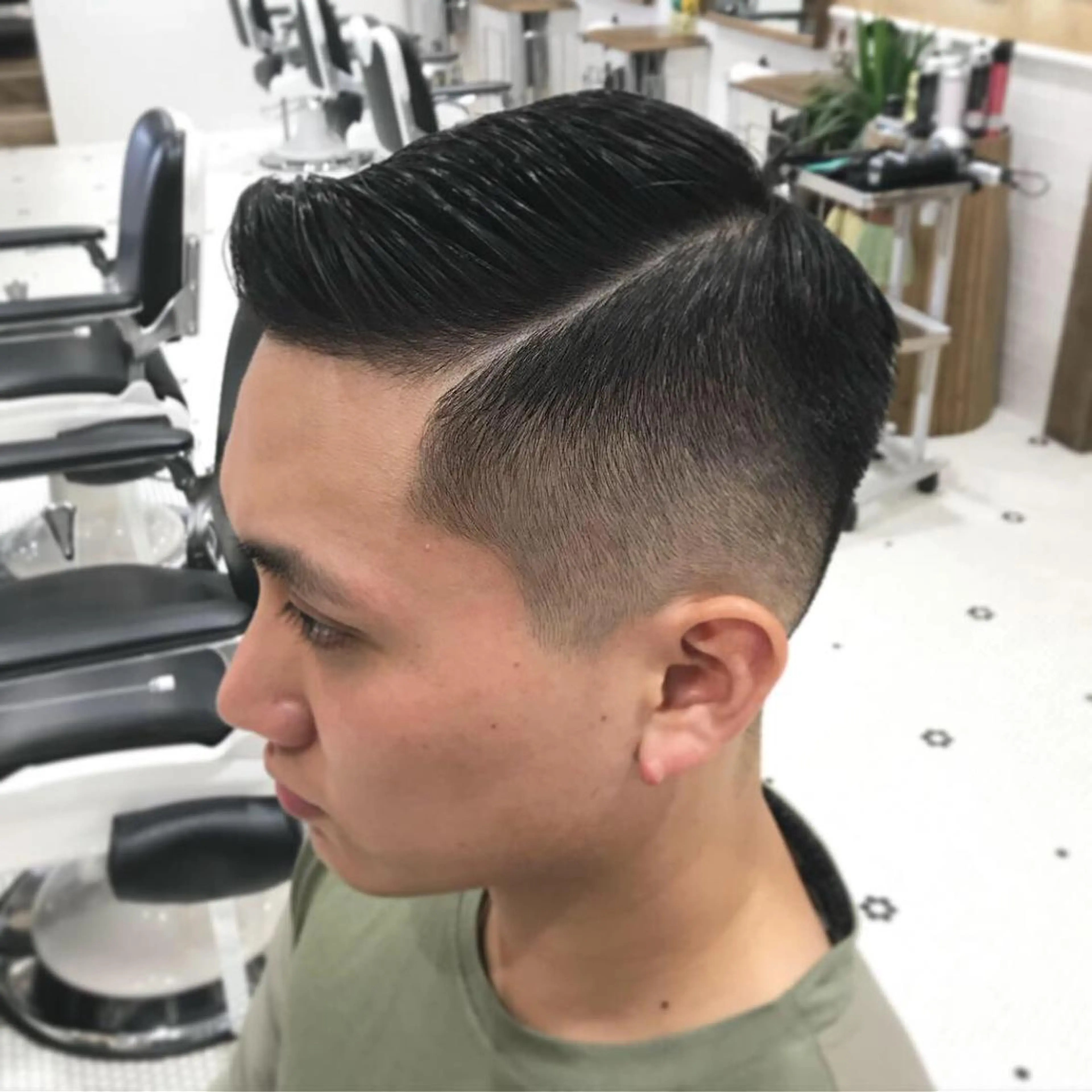 メンズ カット無料/髪質改善 髪質根本改善/艶髪のヘアスタイル