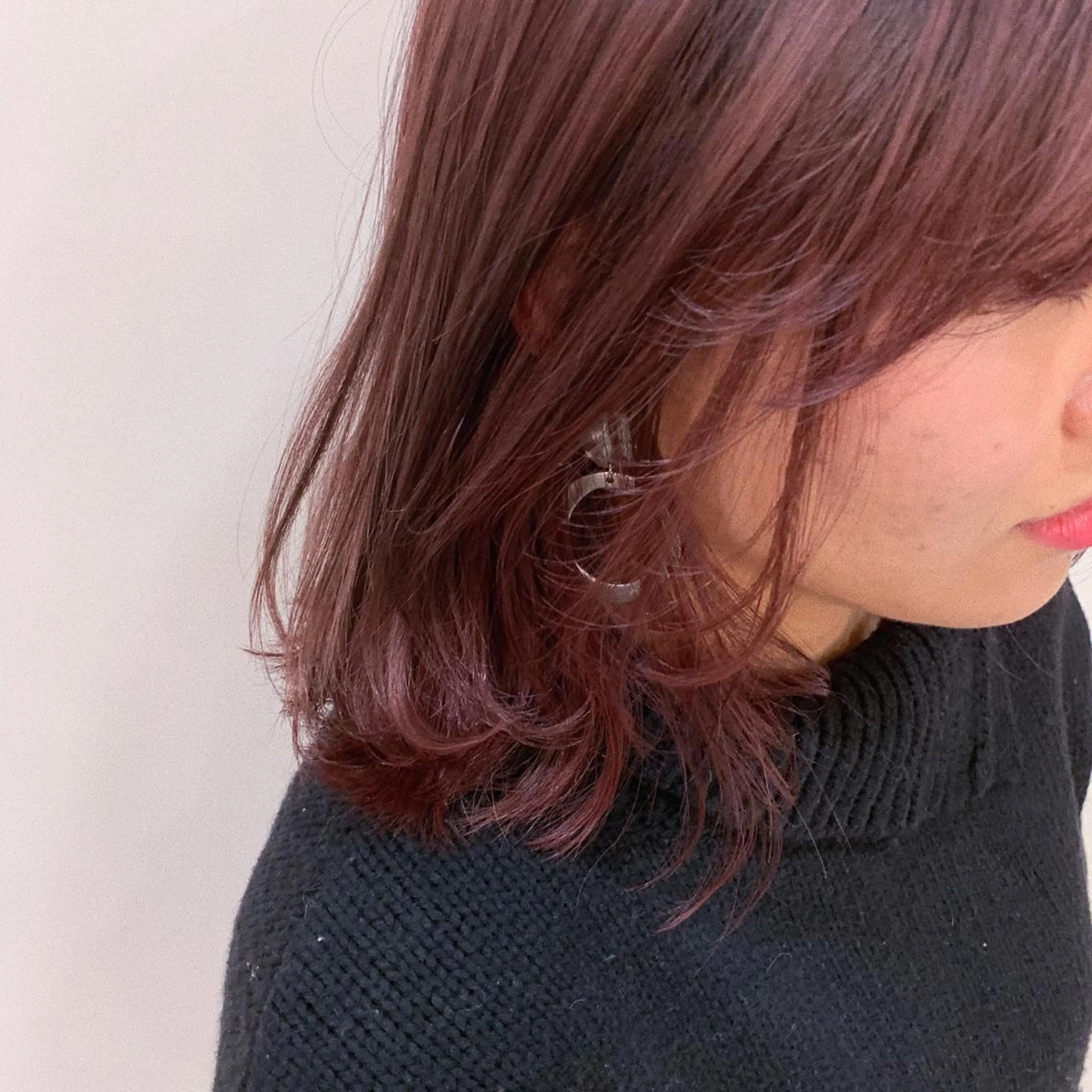 ミディアム カラー かえ🩶韓国ボブ🎀 透明感カラー🥣のヘアスタイル