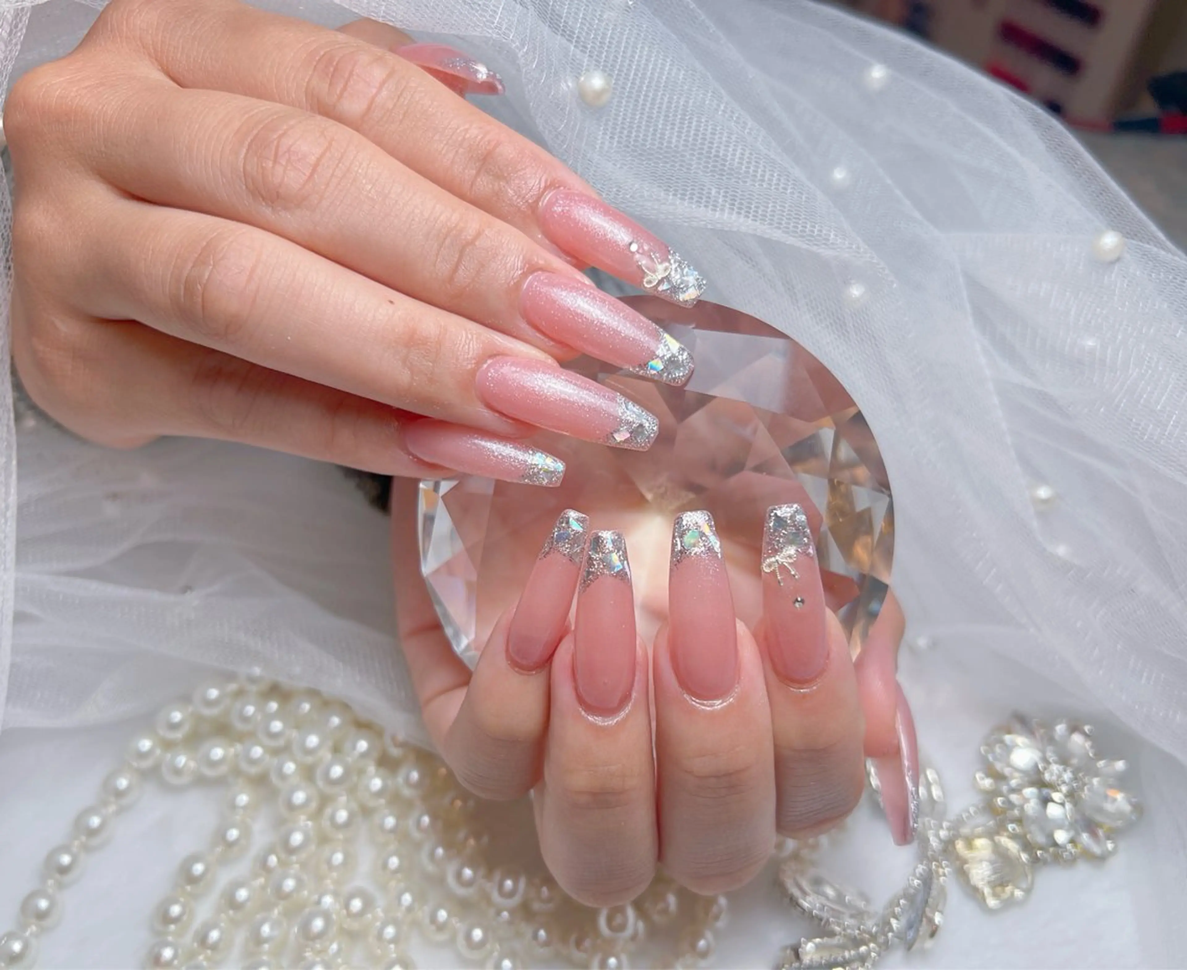 ネイル アートネイル オーロラネイル チークネイル 長さ出し フットネイル Miya _nailのネイルデザイン