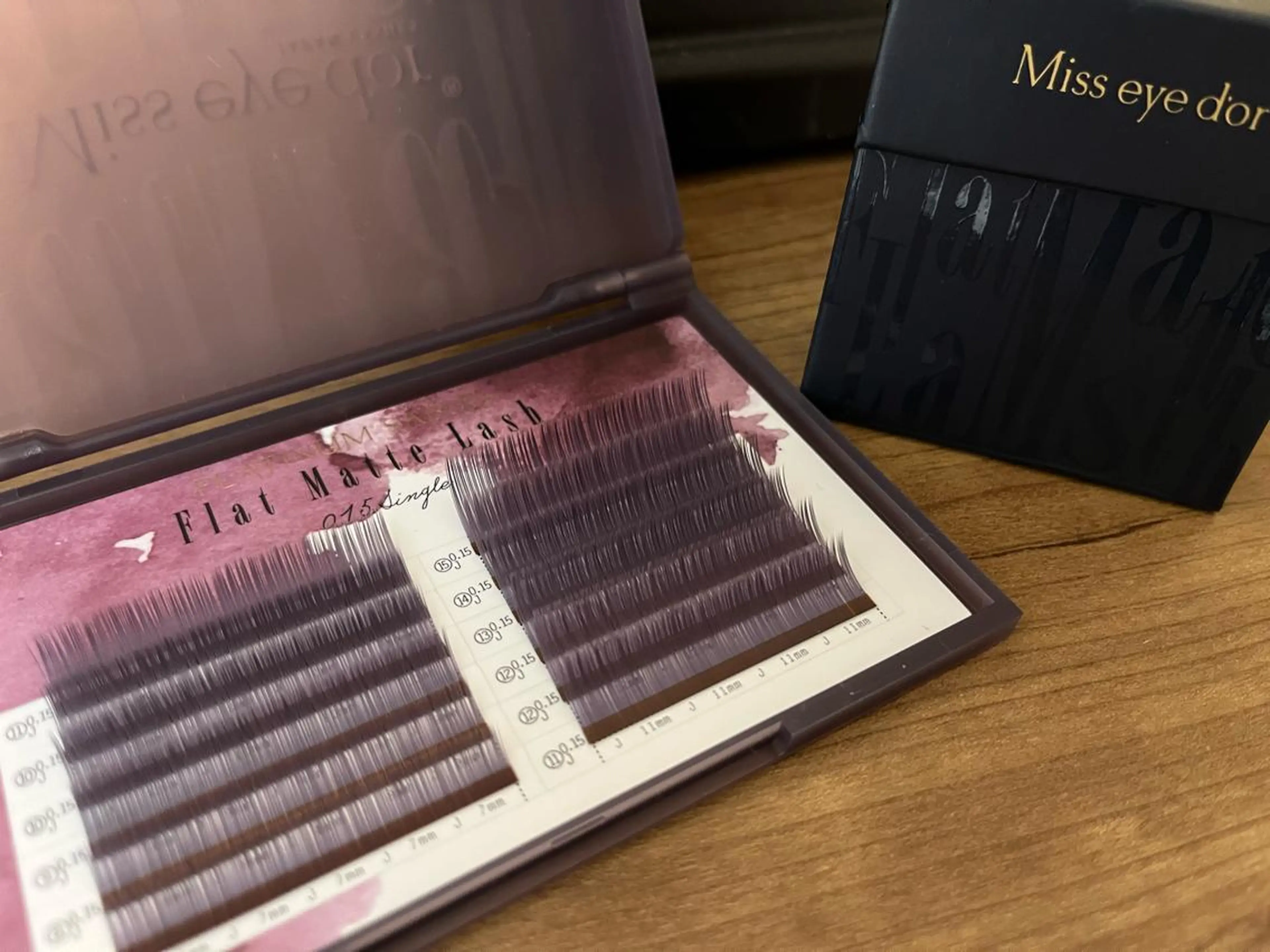 マツエク・マツパ muereye tocuの眉毛・アイブロウイメージ