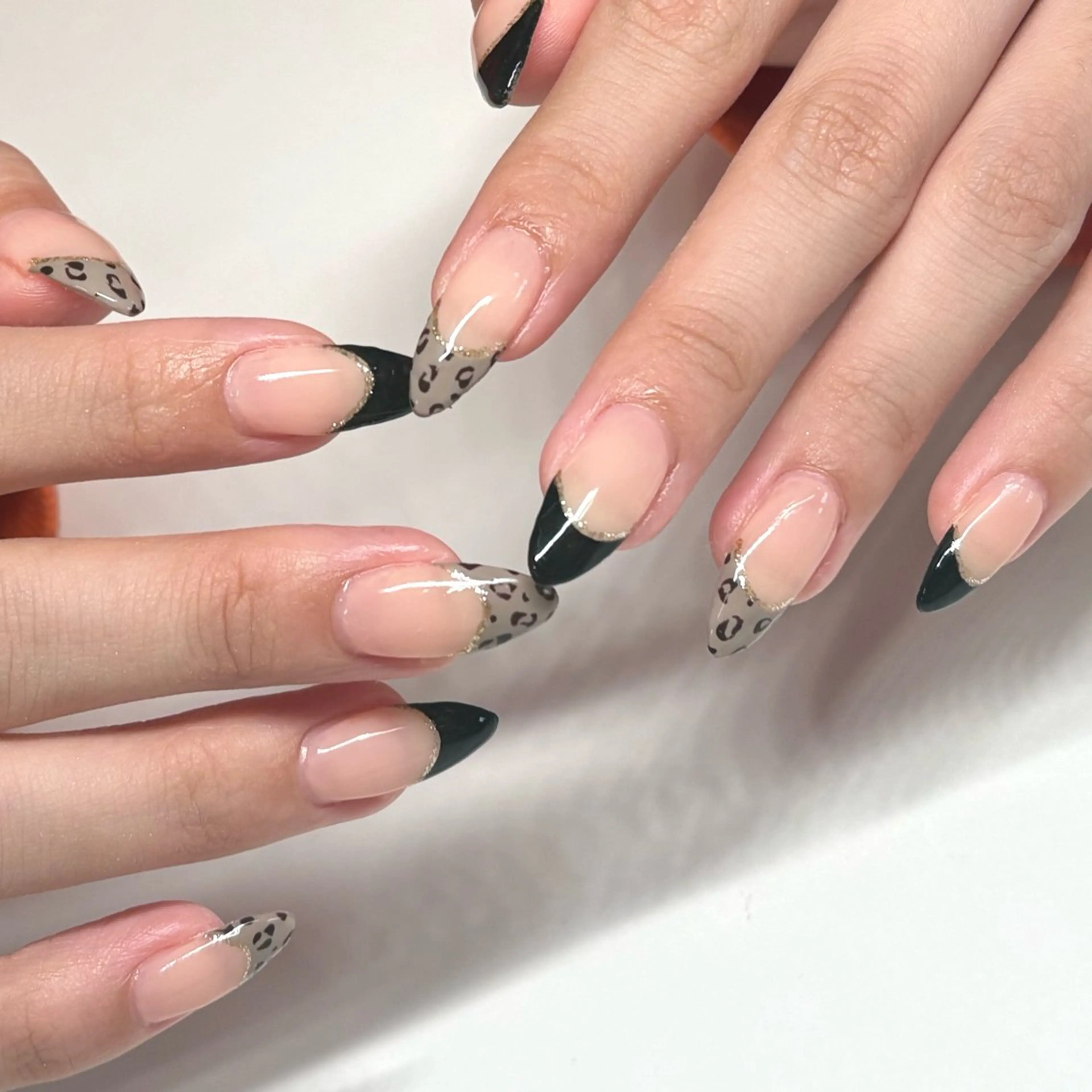 ネイル ハンドネイル ネイルサロンAmo 🎀のネイルデザイン