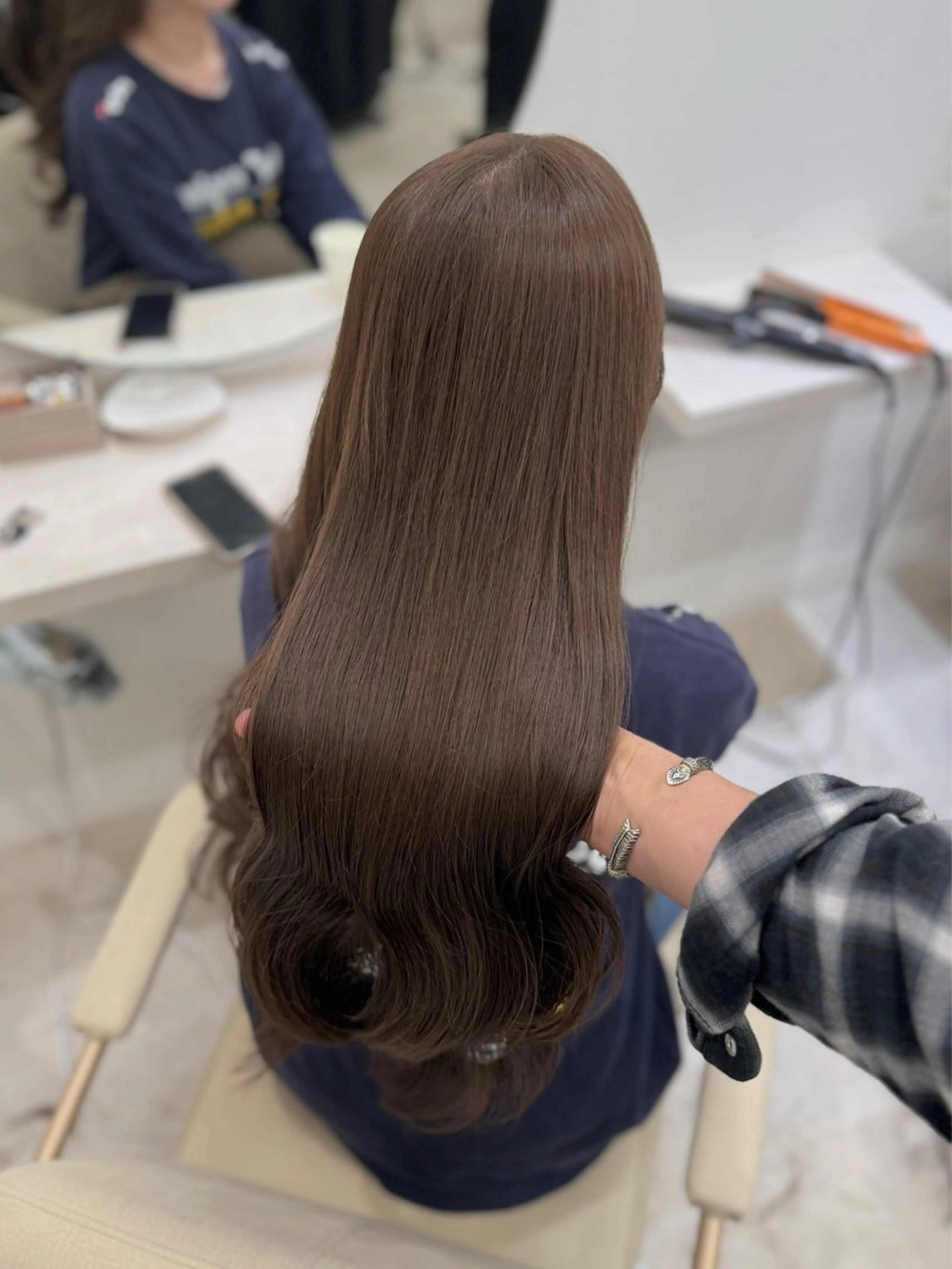 ロング ケアカラー ヘアカラー 髪質改善× ブリーチなしyutoのヘアスタイル