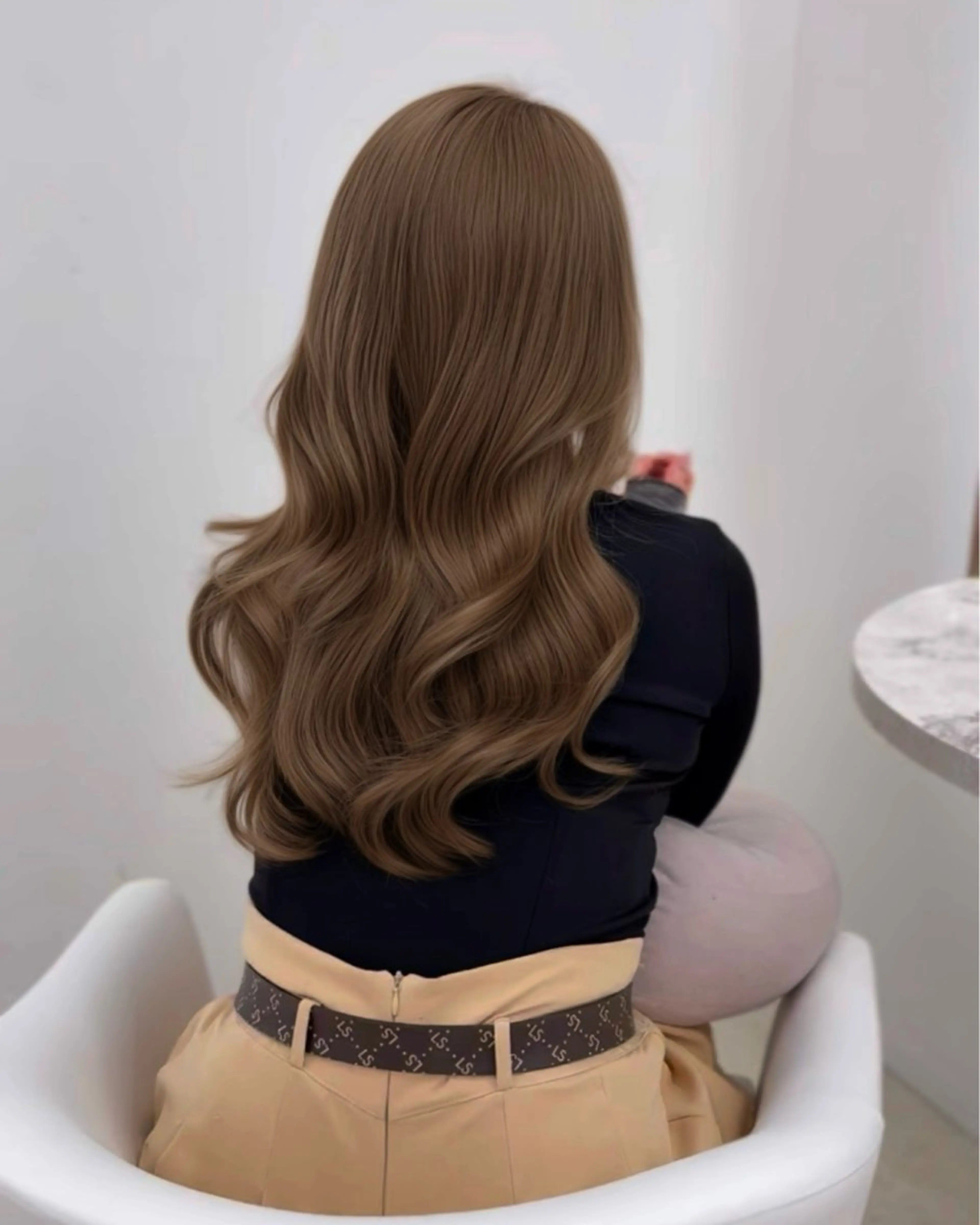 ロング miyuu / ioe  茶屋町のヘアスタイル