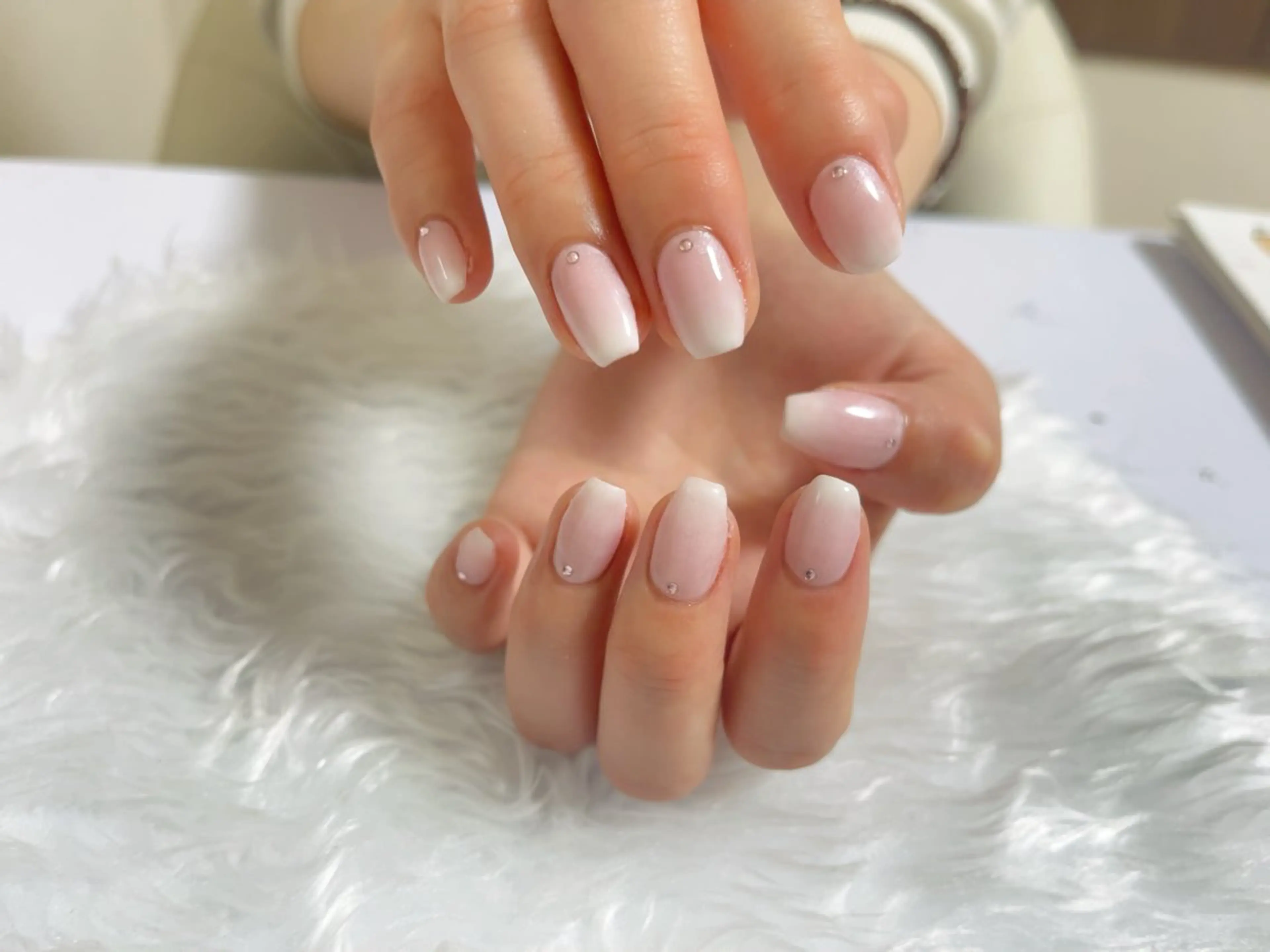 ネイル ハンドネイル プライベートサロン featherのネイルデザイン