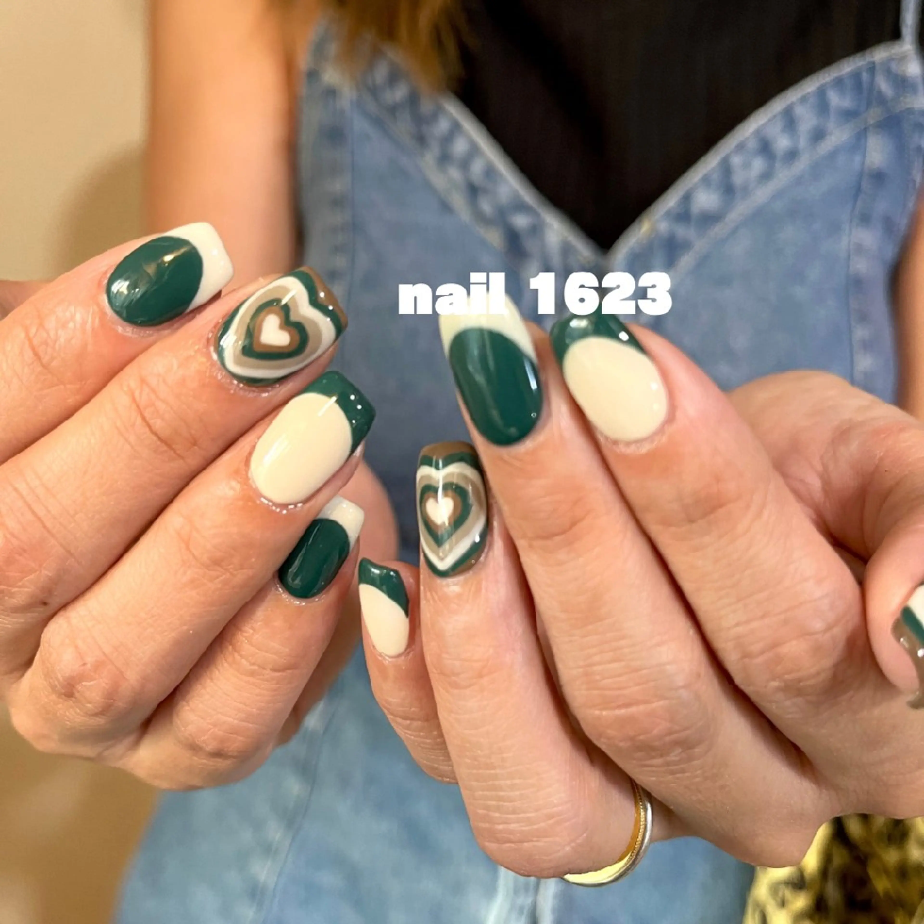 ネイル nail 1623のネイルデザイン