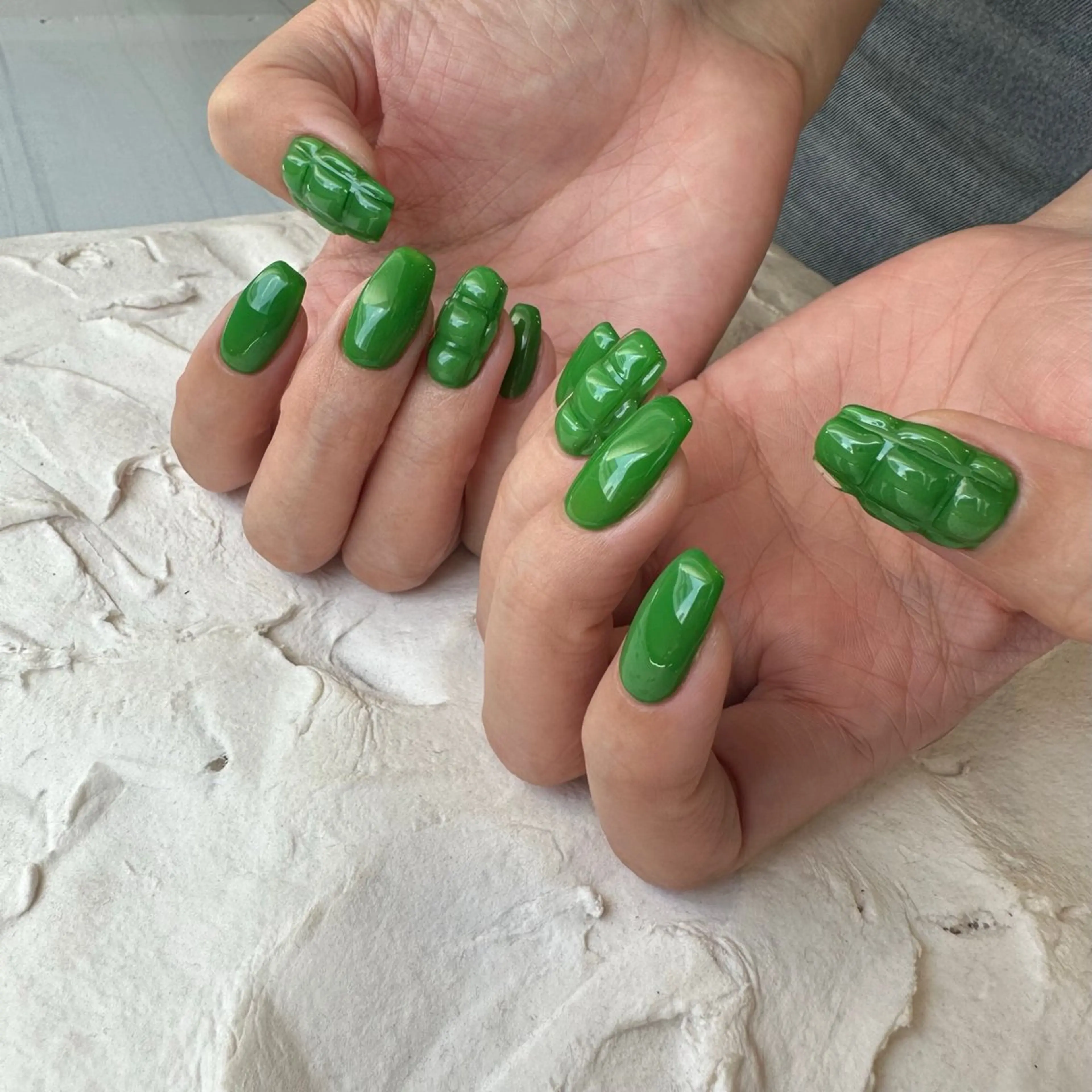 ネイル マグネットネイル ニュアンスネイル Natsuko 🪼のネイルデザイン