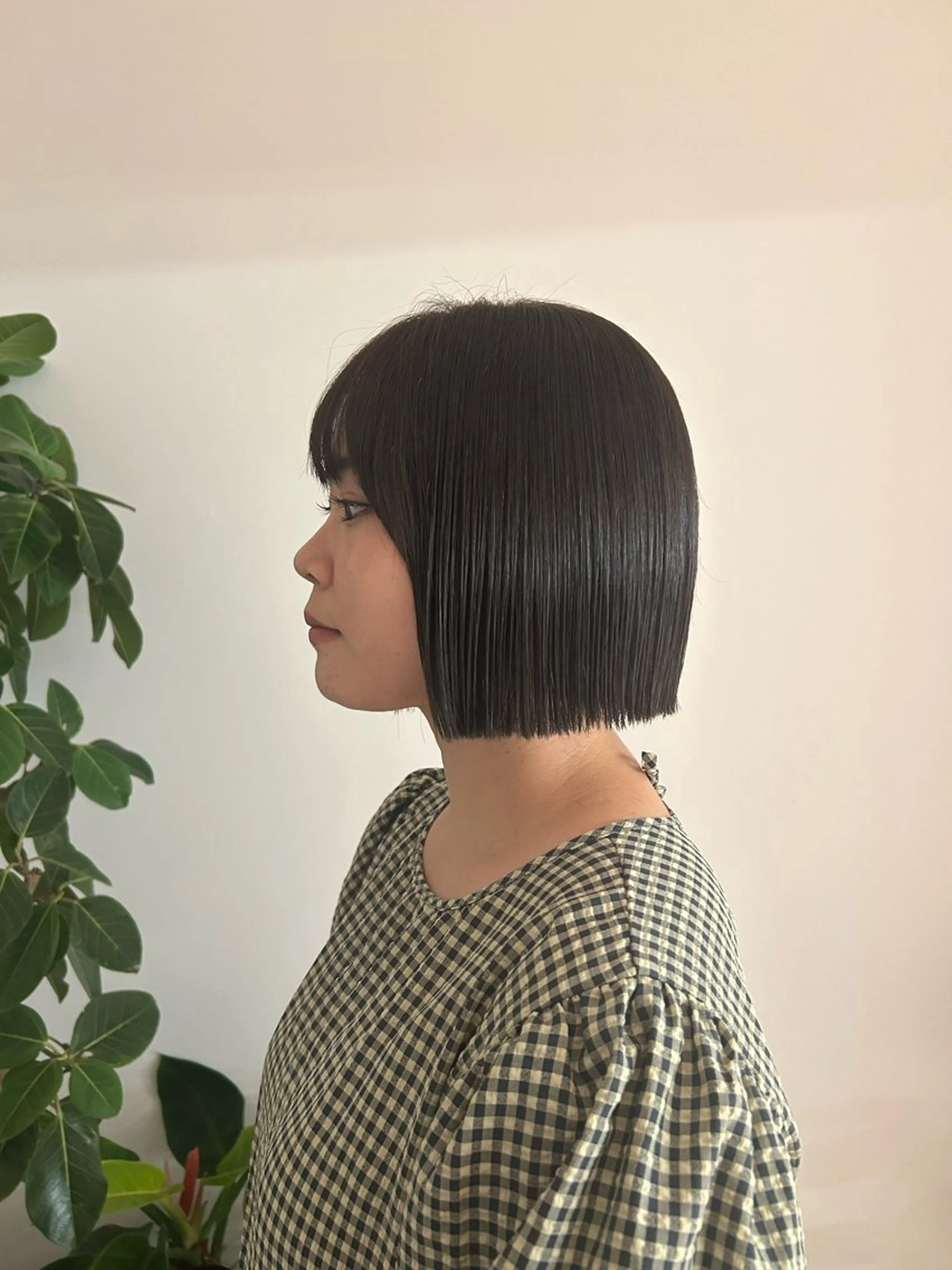 ショート FILMS haru 暖色/ぱつっとbobのヘアスタイル