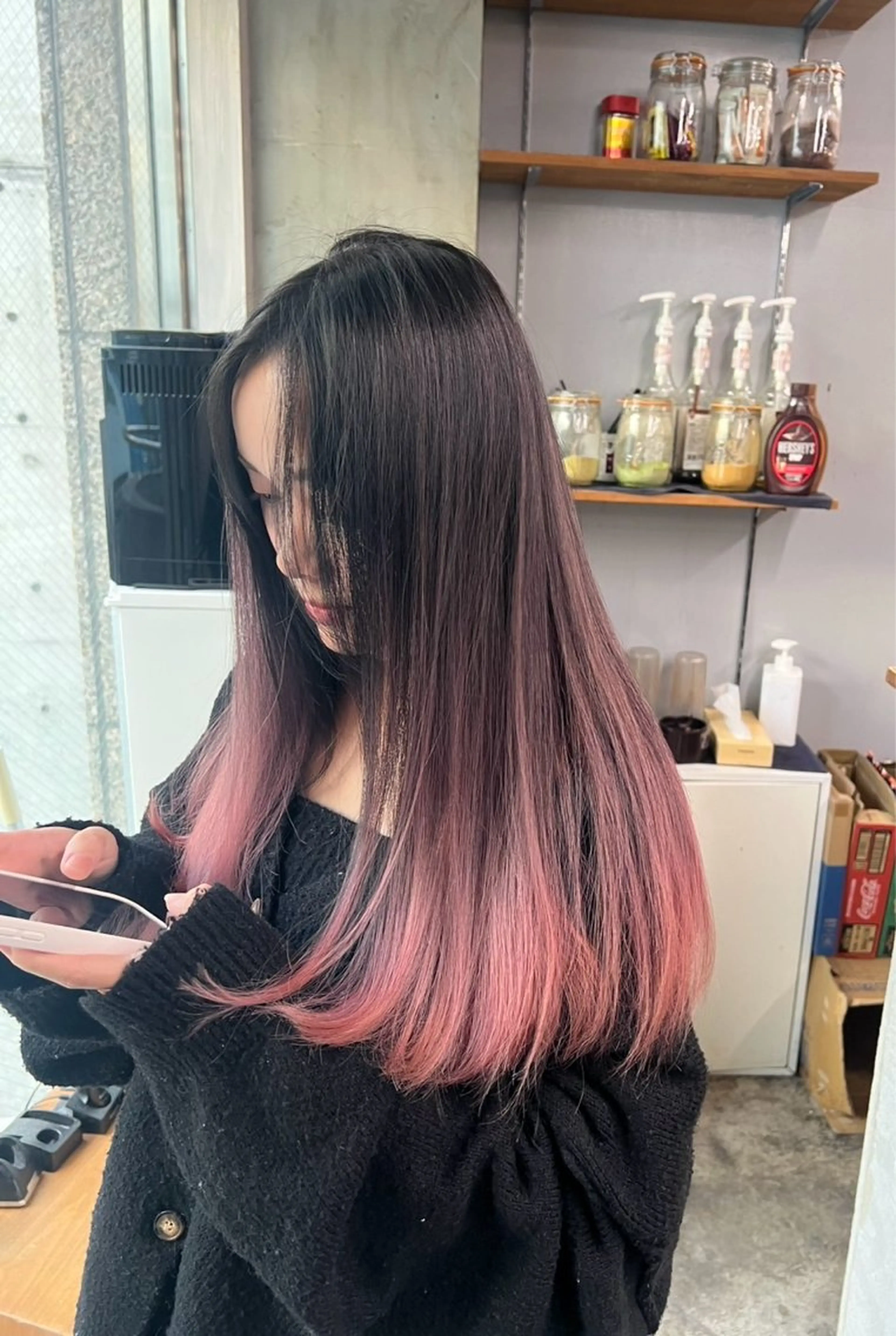 ロング カラー バレイヤージュ ベージュカラー ピンクカラー ピンクベージュ レイヤーカット ヘアカラー トリートメント ROBIN所属・指名数No.1 /NAOYAのヘアスタイル