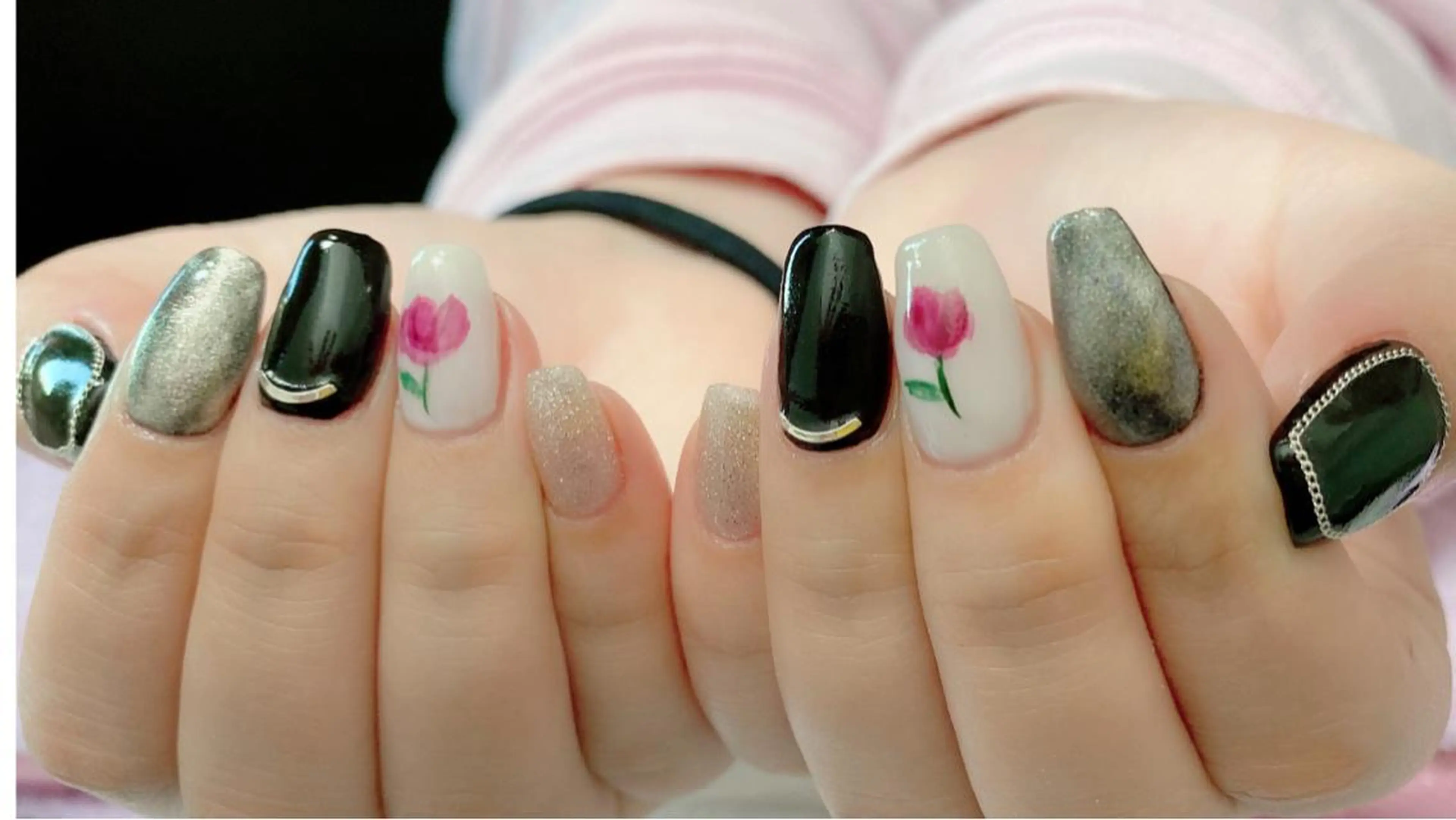 ネイル フラワーネイル 春ネイル ハンドネイル ハンドケア u sのネイルデザイン