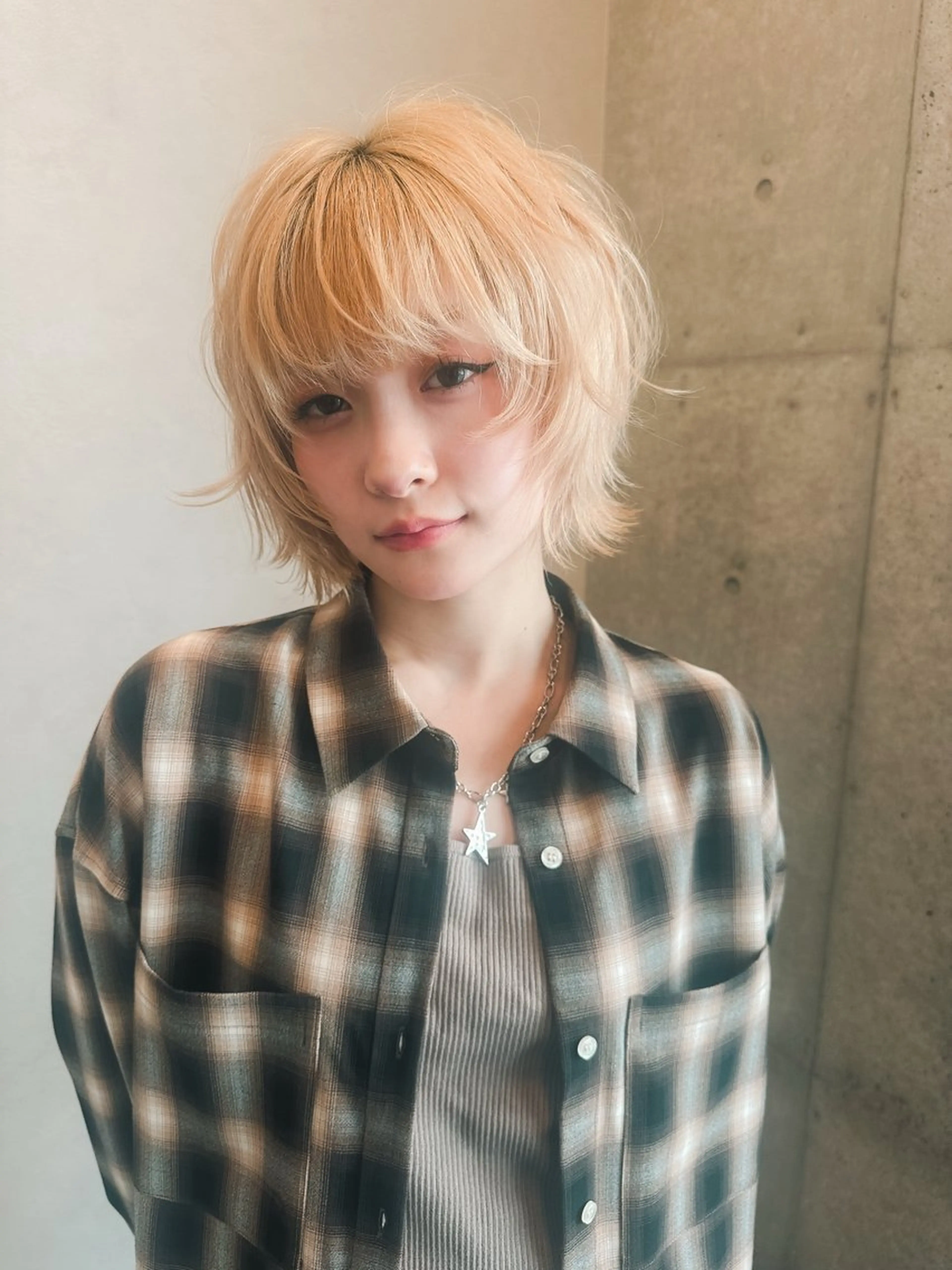 ミディアム カラー カット ヘアカラー トリートメント レイヤー/ウルフ/ ハッシュカット/ダイのヘアスタイル