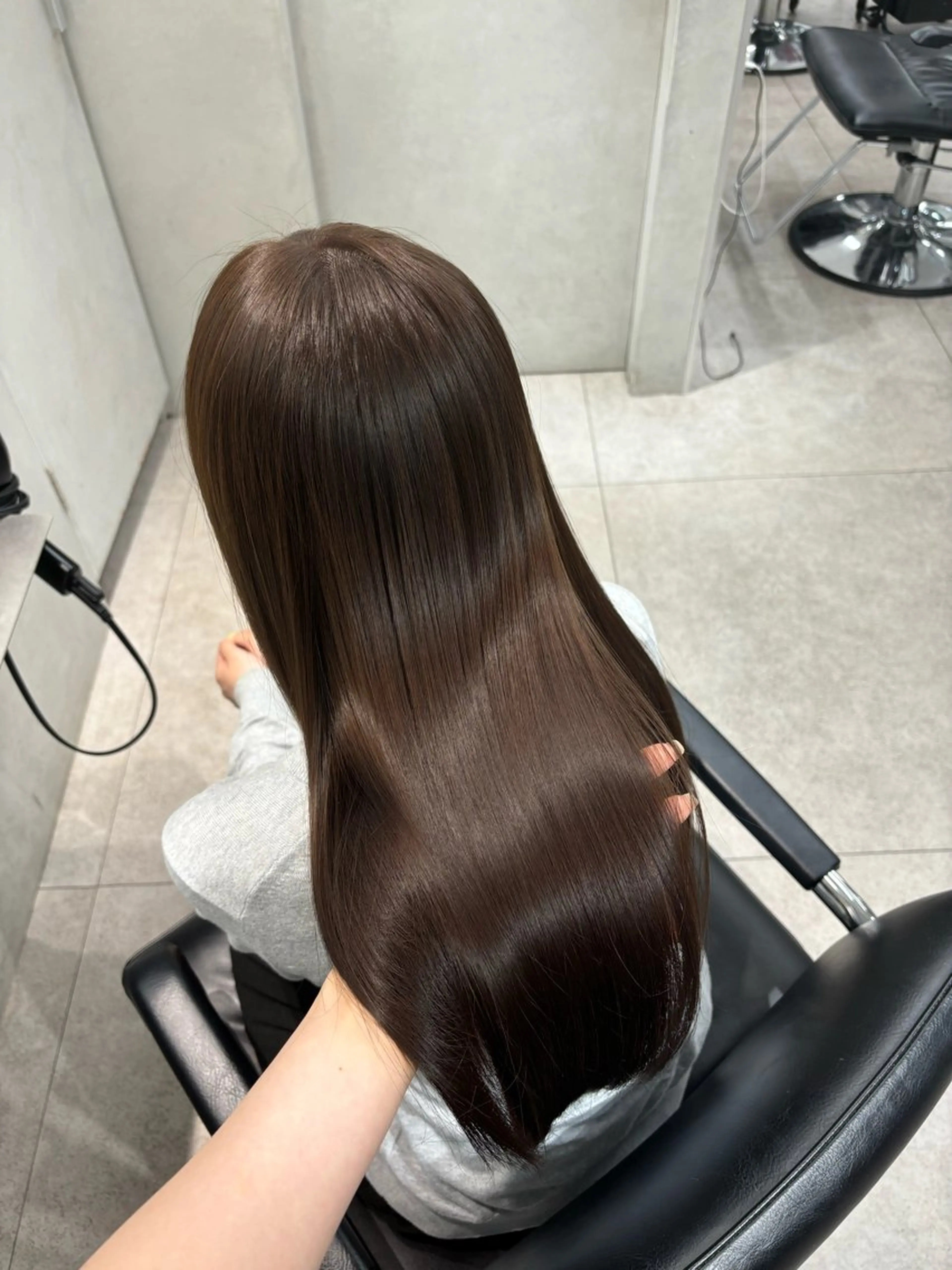 セミロング カラー emi 韓国ワンホンヘアのヘアスタイル