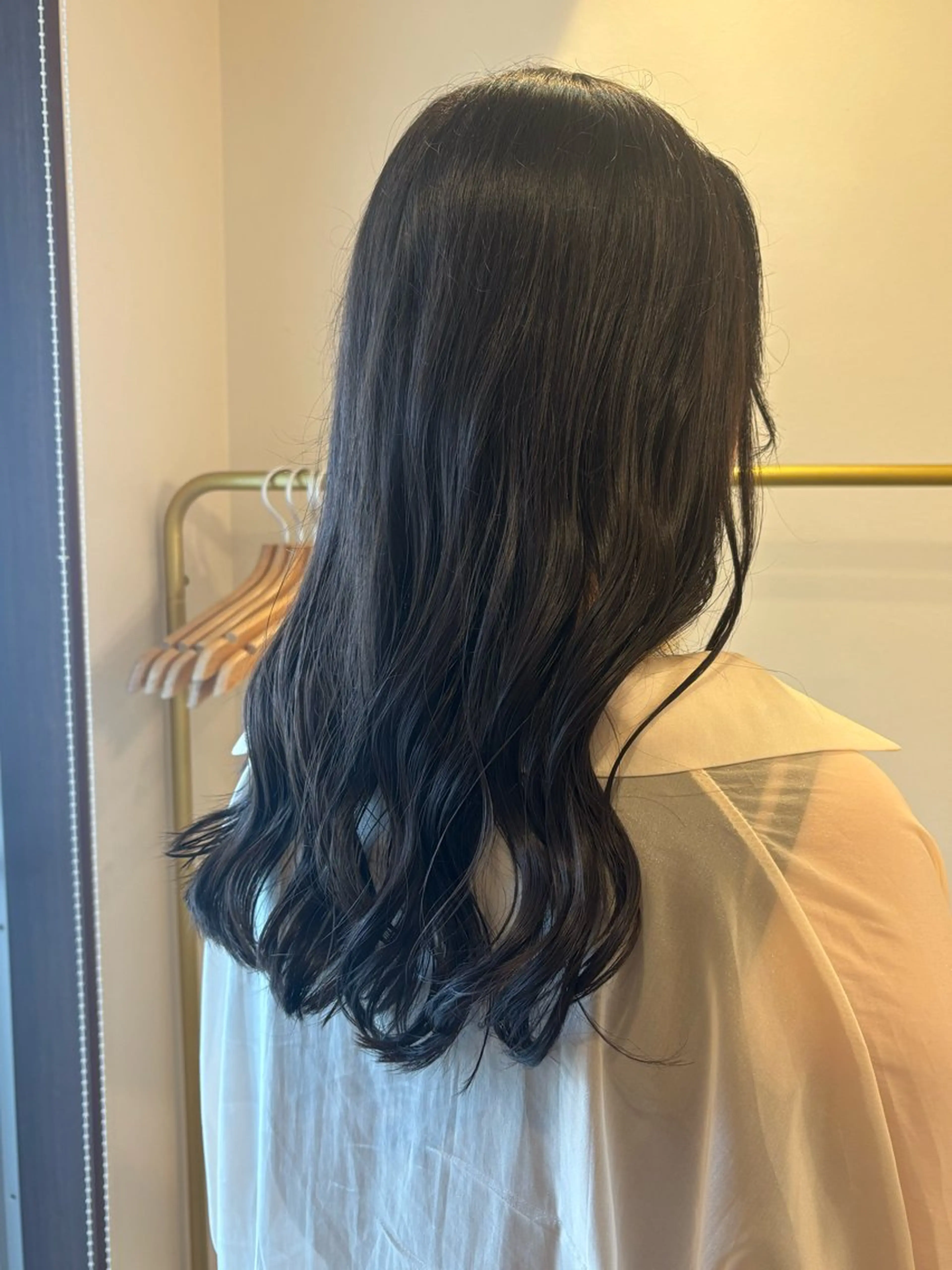 ミディアム シンバヒナノ/パーマ レイヤー/髪質改善のヘアスタイル