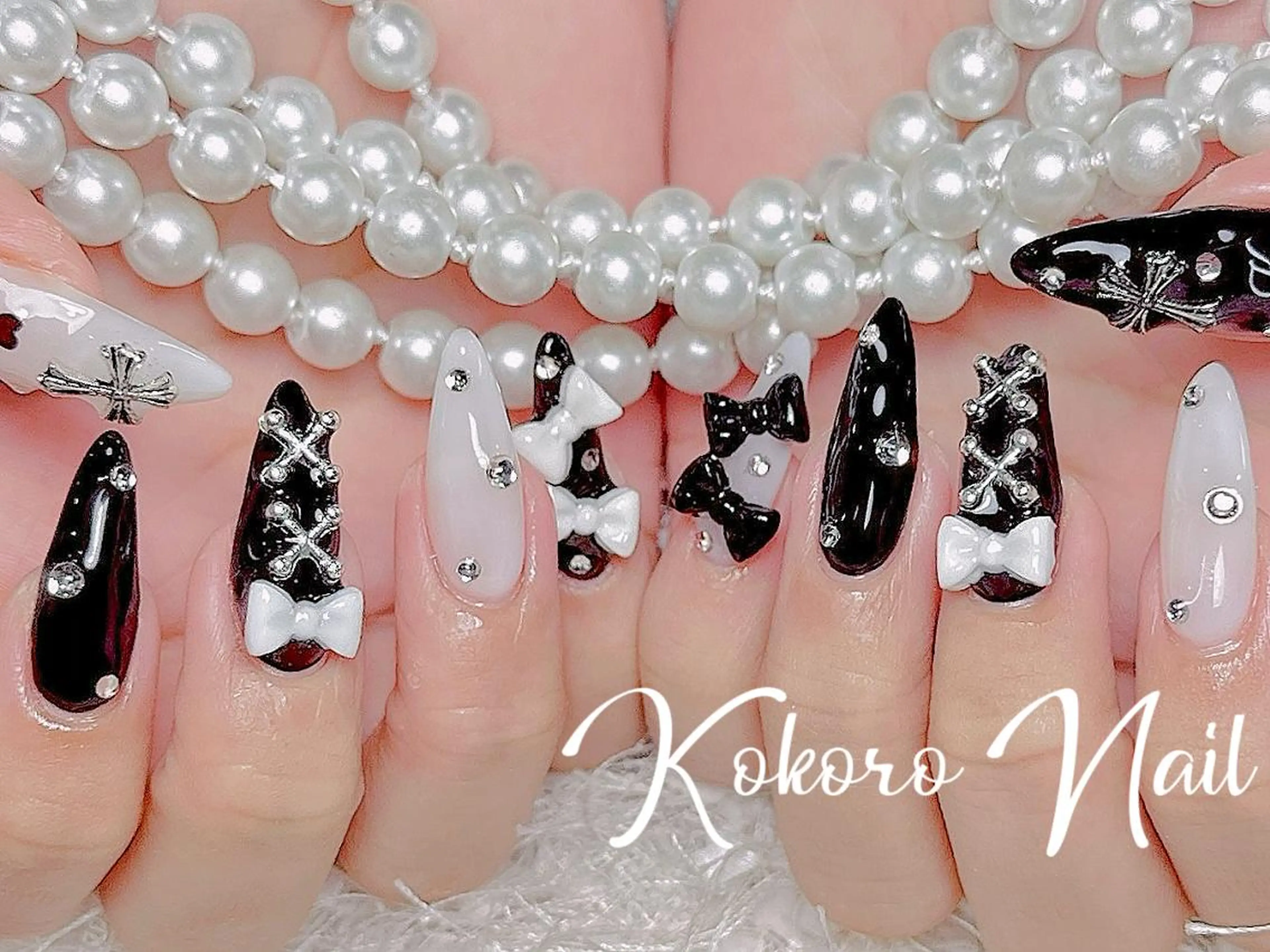 ネイル ハンドネイル ハンドケア 🎀ナナ 🎀のネイルデザイン