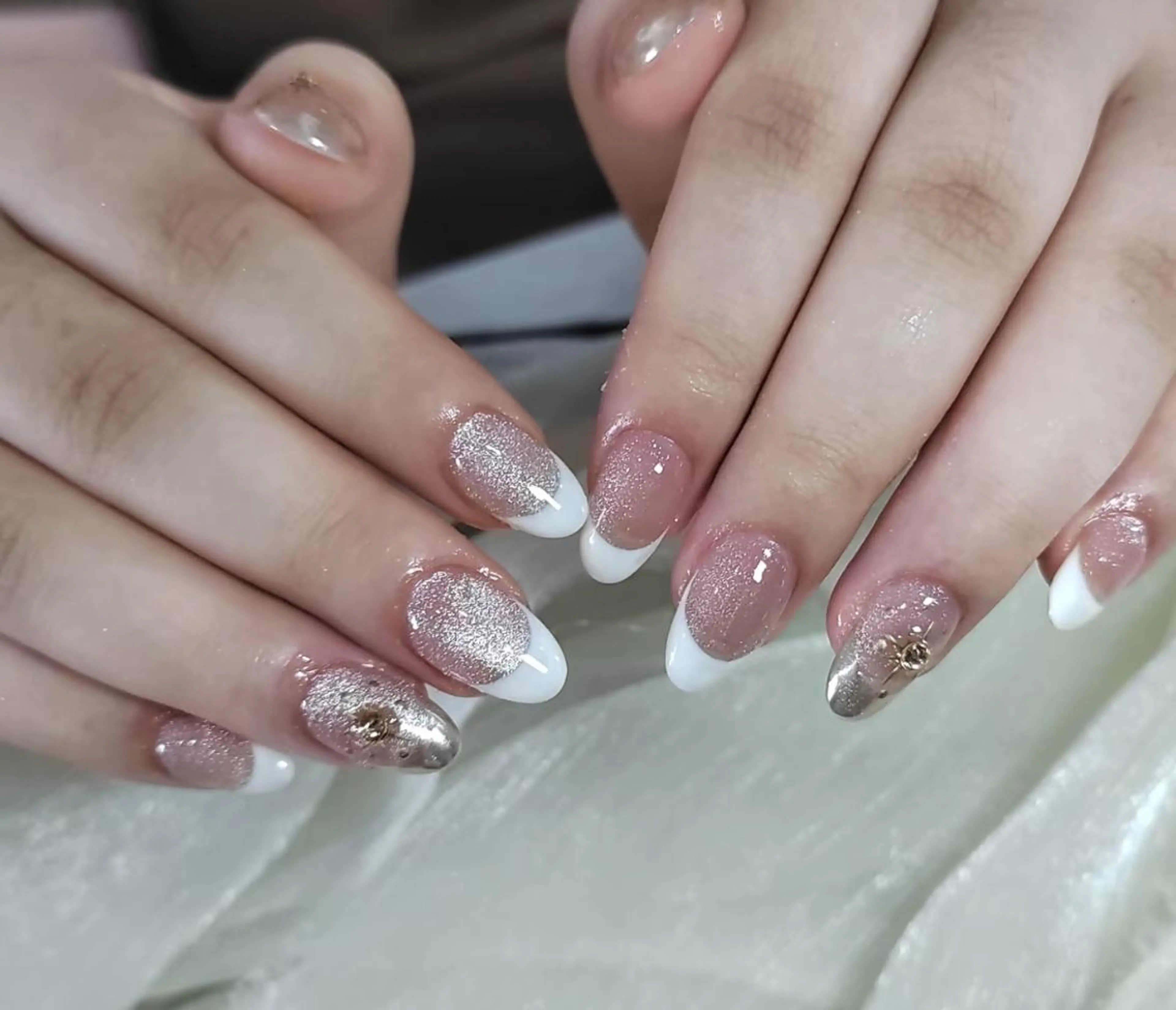 ネイル ハンドネイル エリ🫧 nail池袋東口のネイルデザイン