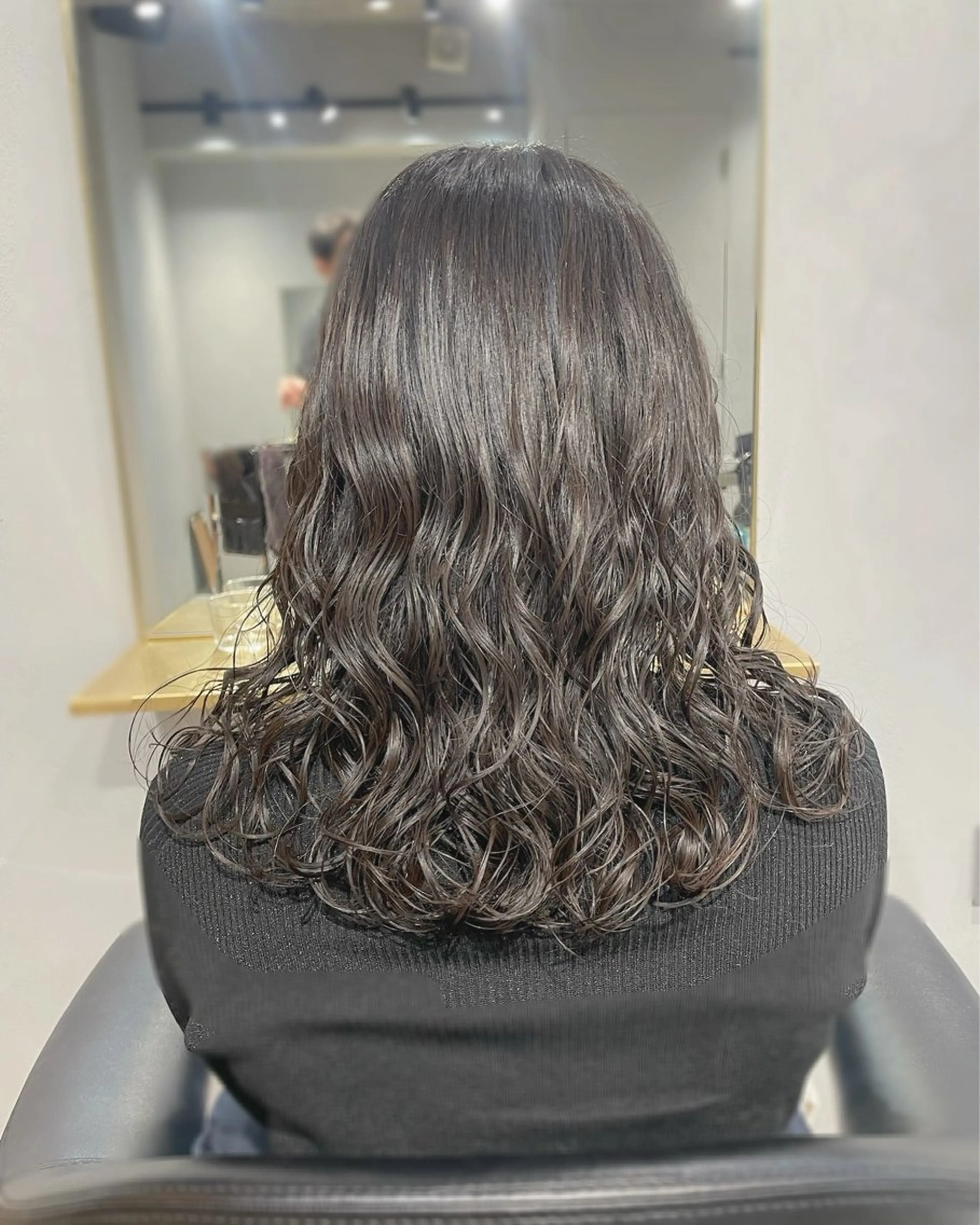 セミロング パーマ セミロングパーマ 髪質改善 縮毛矯正 デジタルパーマ カット パーマ トリートメント 【表参道】Ruri デジタルパーマのヘアスタイル