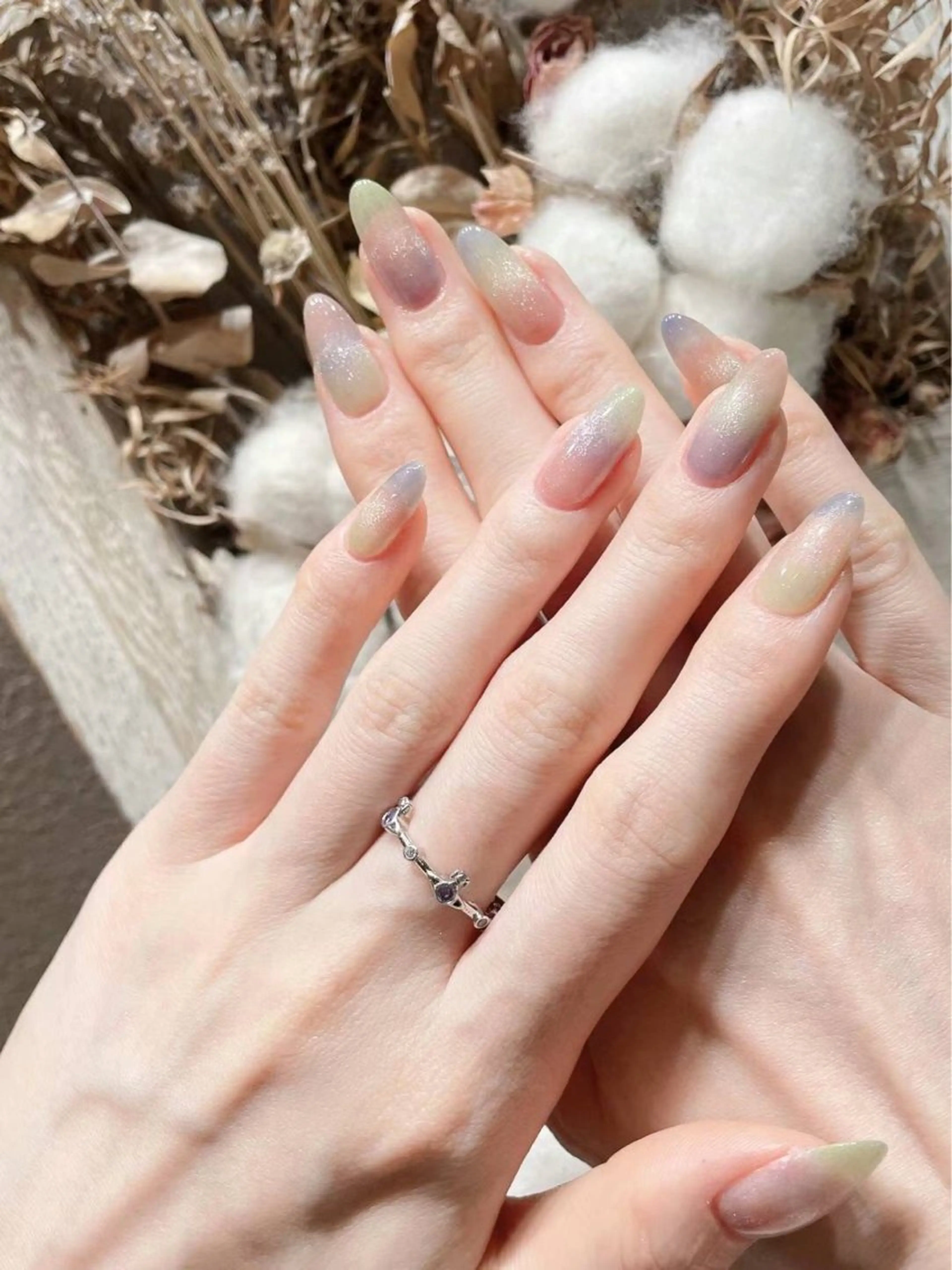 ネイル アートネイル フラワーネイル フットネイル ジェルネイル マグネットネイル Babarla　Nail　Salon所属・babarla Nailのネイルデザイン