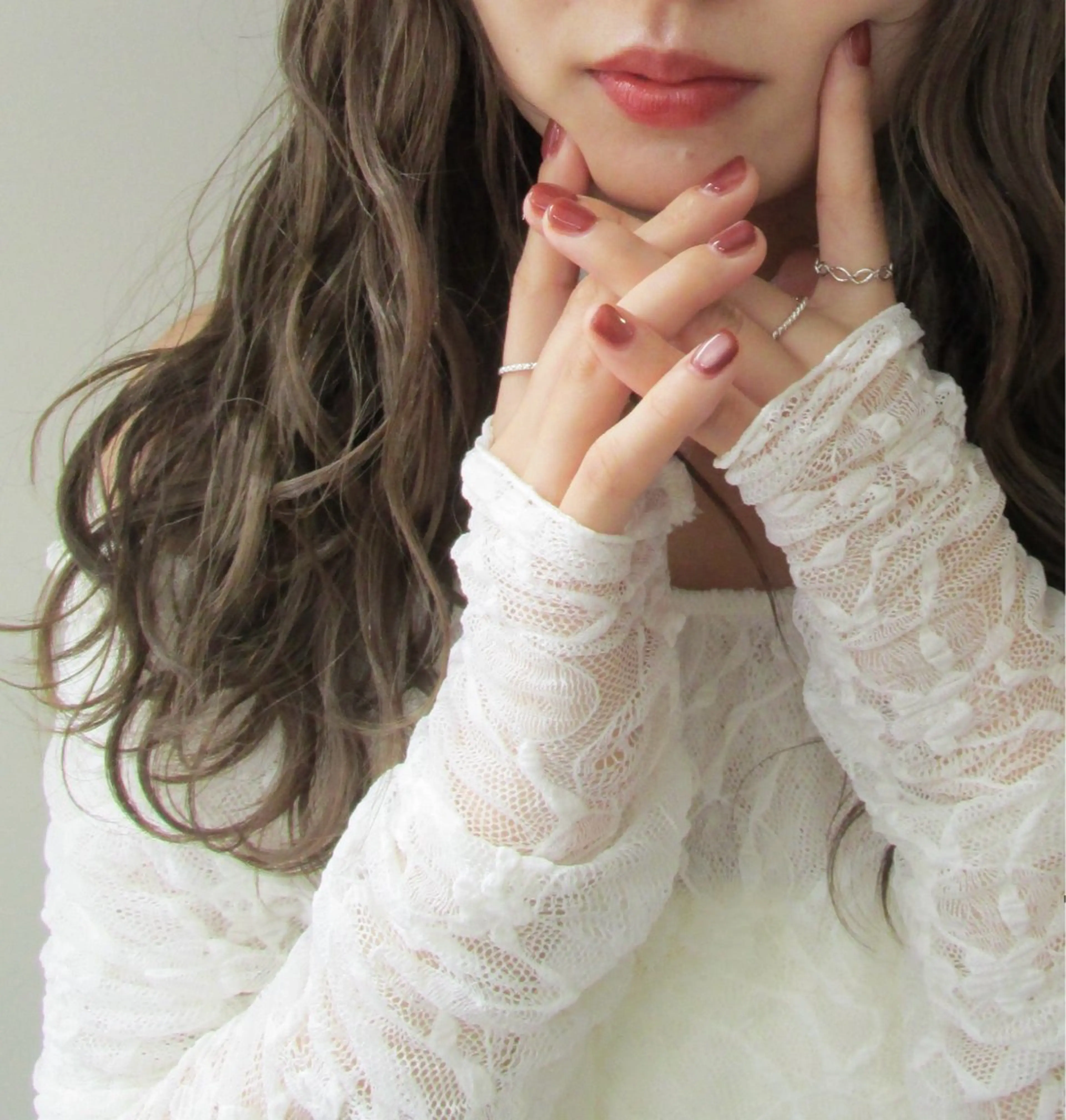 カラー オリーブカラー 坂本 寧々のヘアスタイル