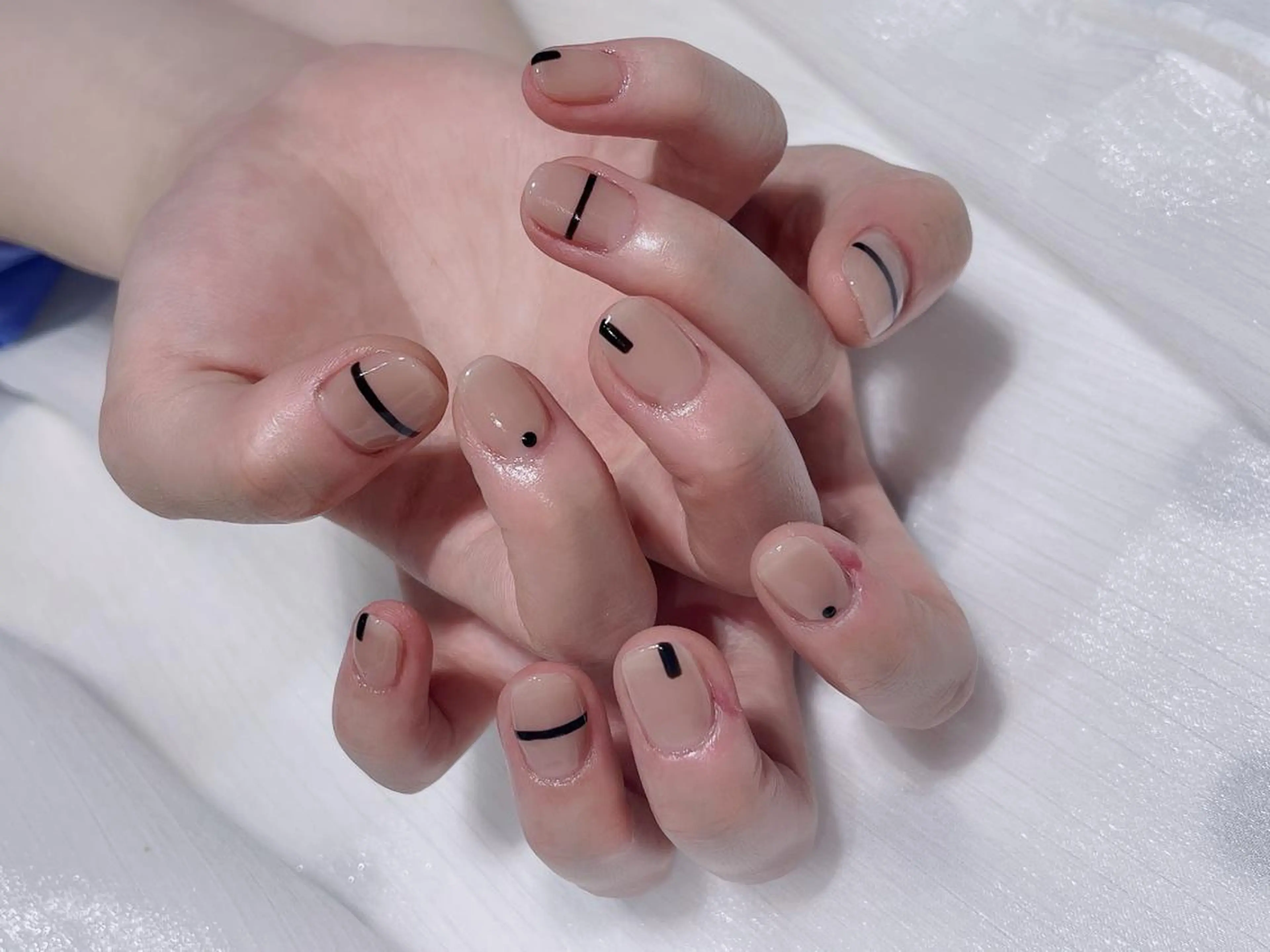 ネイル ハンドネイル Queens ciciのネイルデザイン